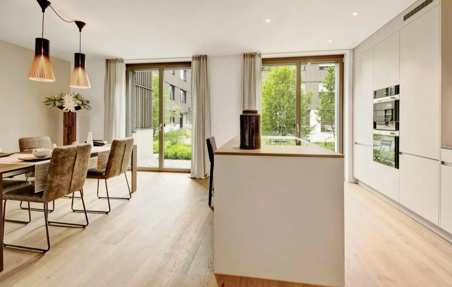 Appartement de 4,5 pièces au rez-de-chaussée/Maisonette cherche nouveau locataire à partir du 01.09.2026 - Photo 2 sur 9