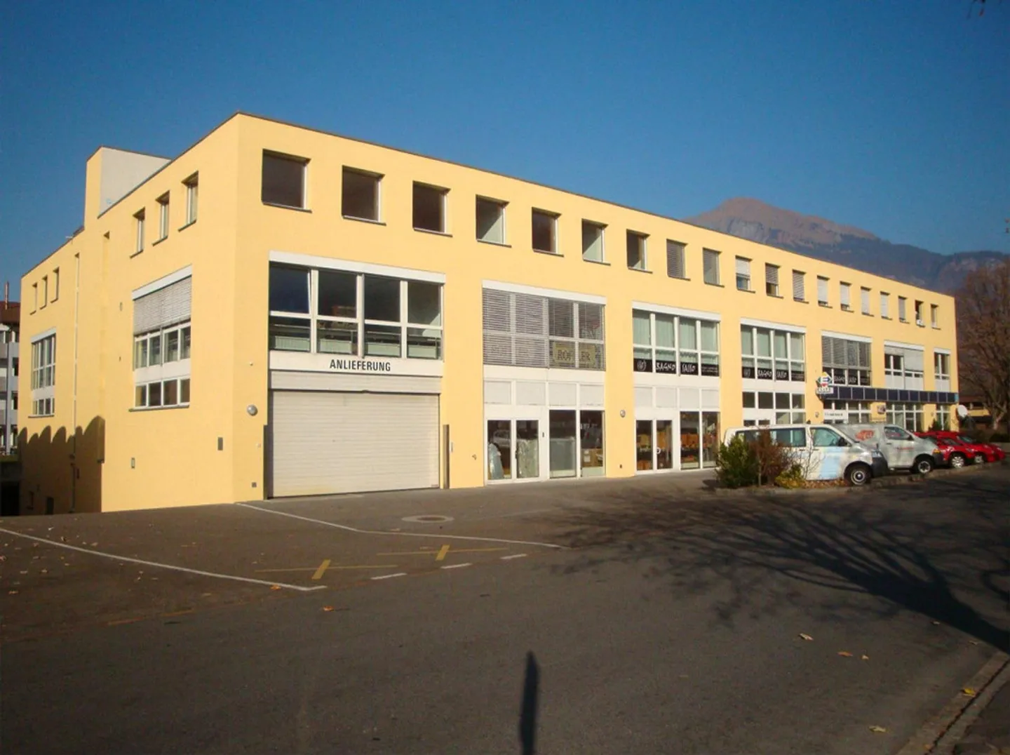 Spazio per ufficio o studio di 250 m² in una buona posizione a Landquart - Foto 17 di 18