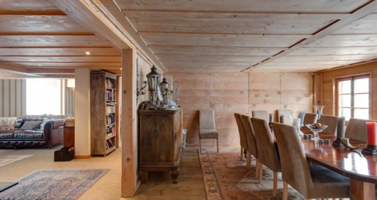 Exklusives Schweizer Chalet - Eine Ausnahme-Alpine-Retreat mit umgebauter Scheune und Panoramablick auf das Gstaad-Tal - Foto 4 von 6