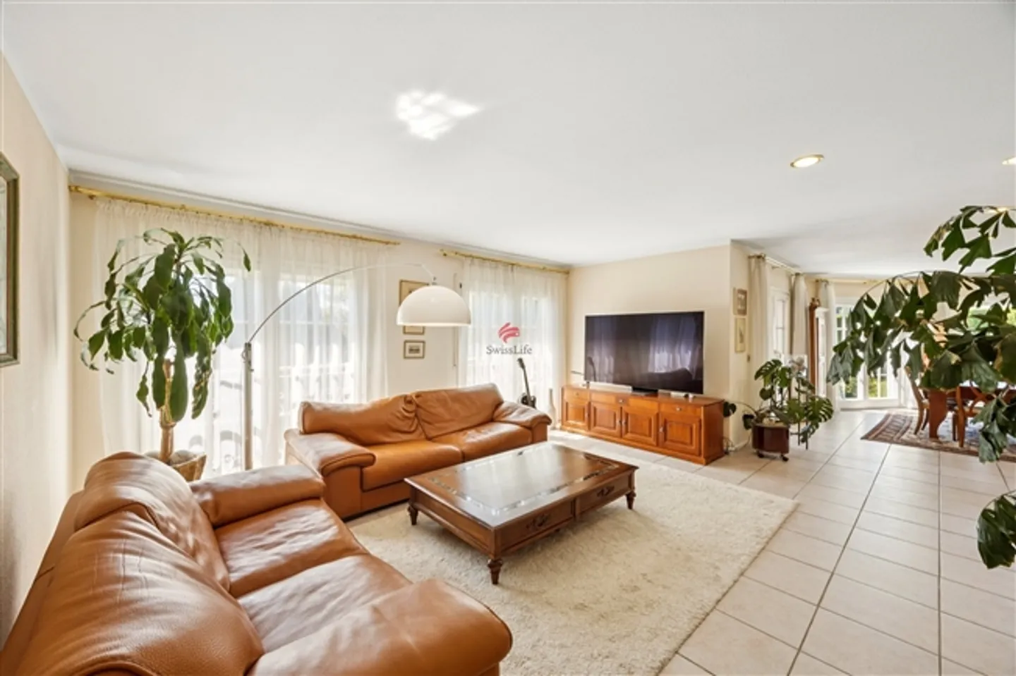 Exclusive Villa - Living at the Highest Level - Photo 3 of 18