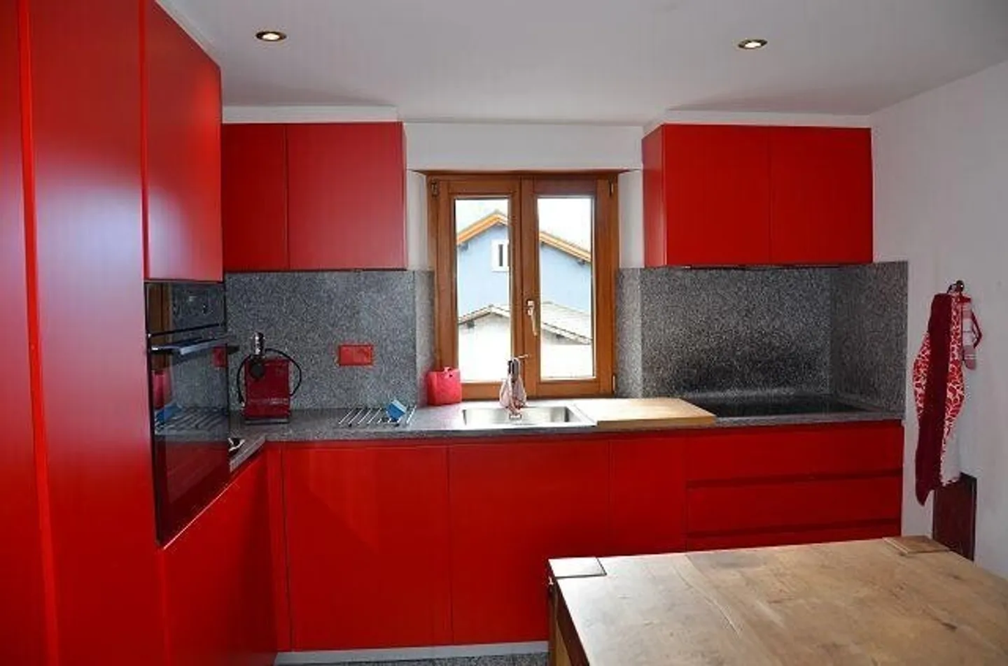 Single-family house of 5.5 rooms in a very sunny and quiet location - Photo 7 of 13