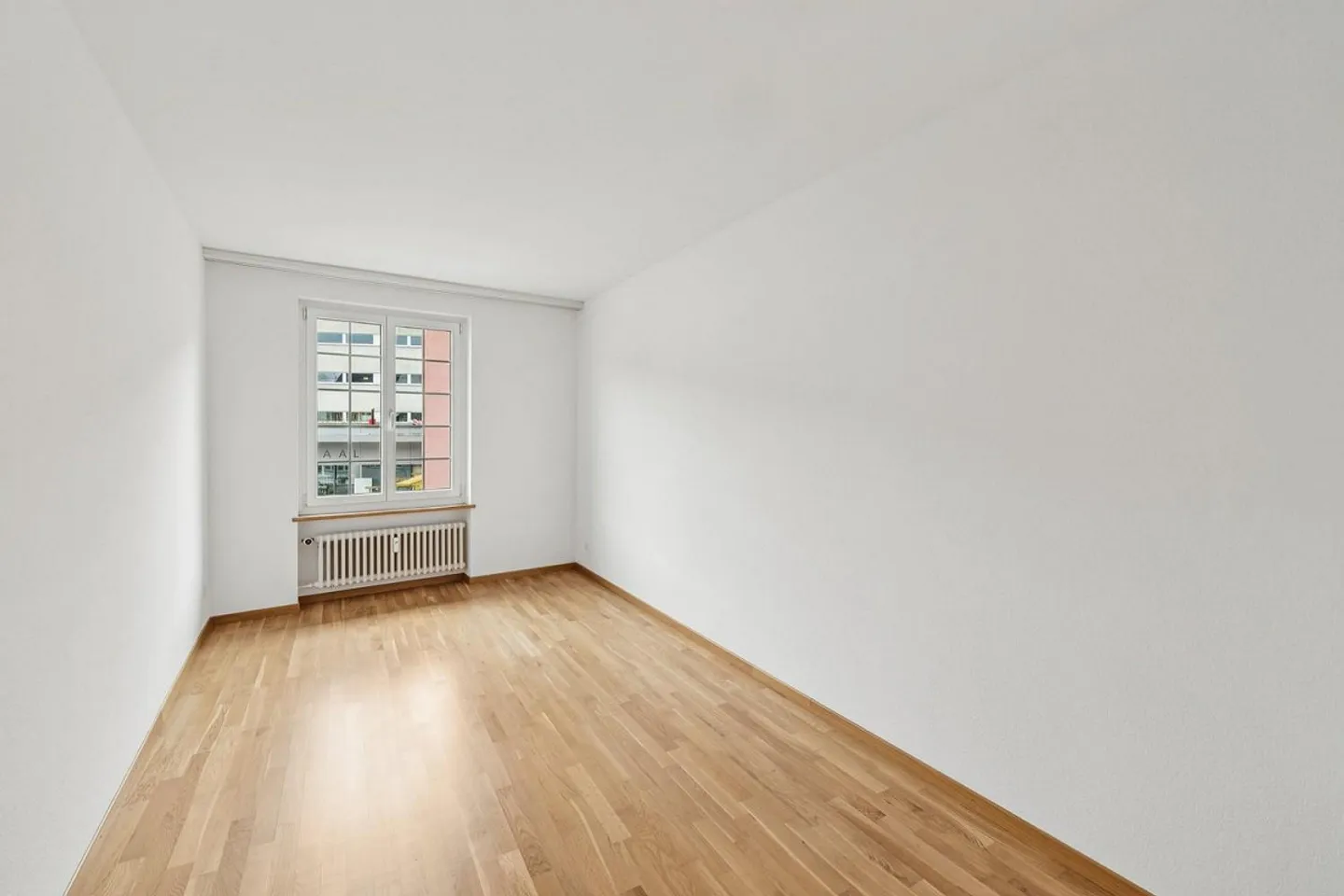 3-room apartment with garden access in a central location of Liestal - Photo 7 of 12