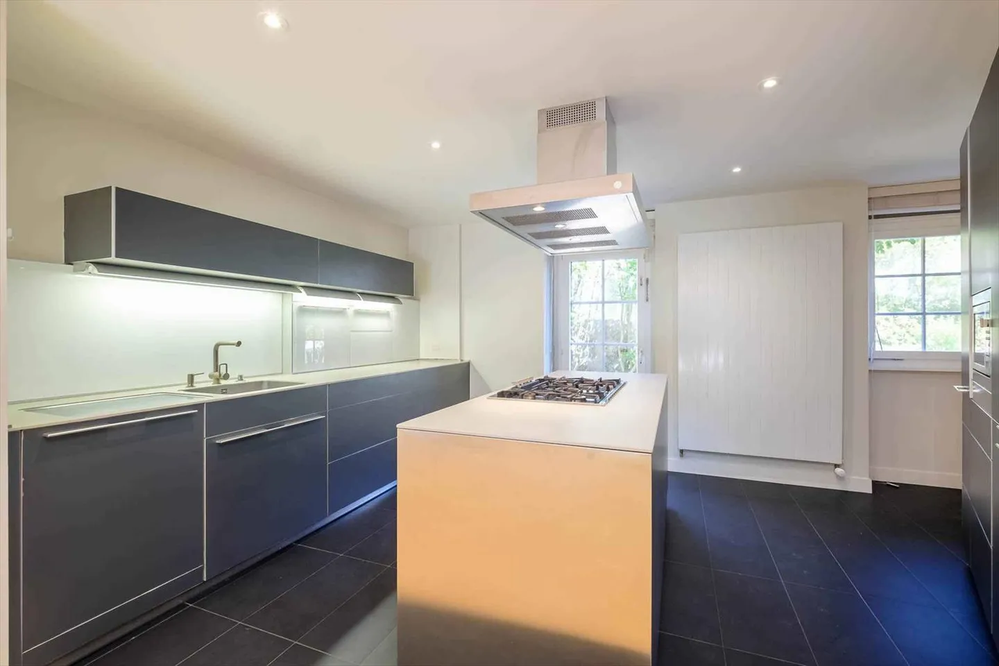 Beautiful village house with garden in PPE - Photo 4 of 13