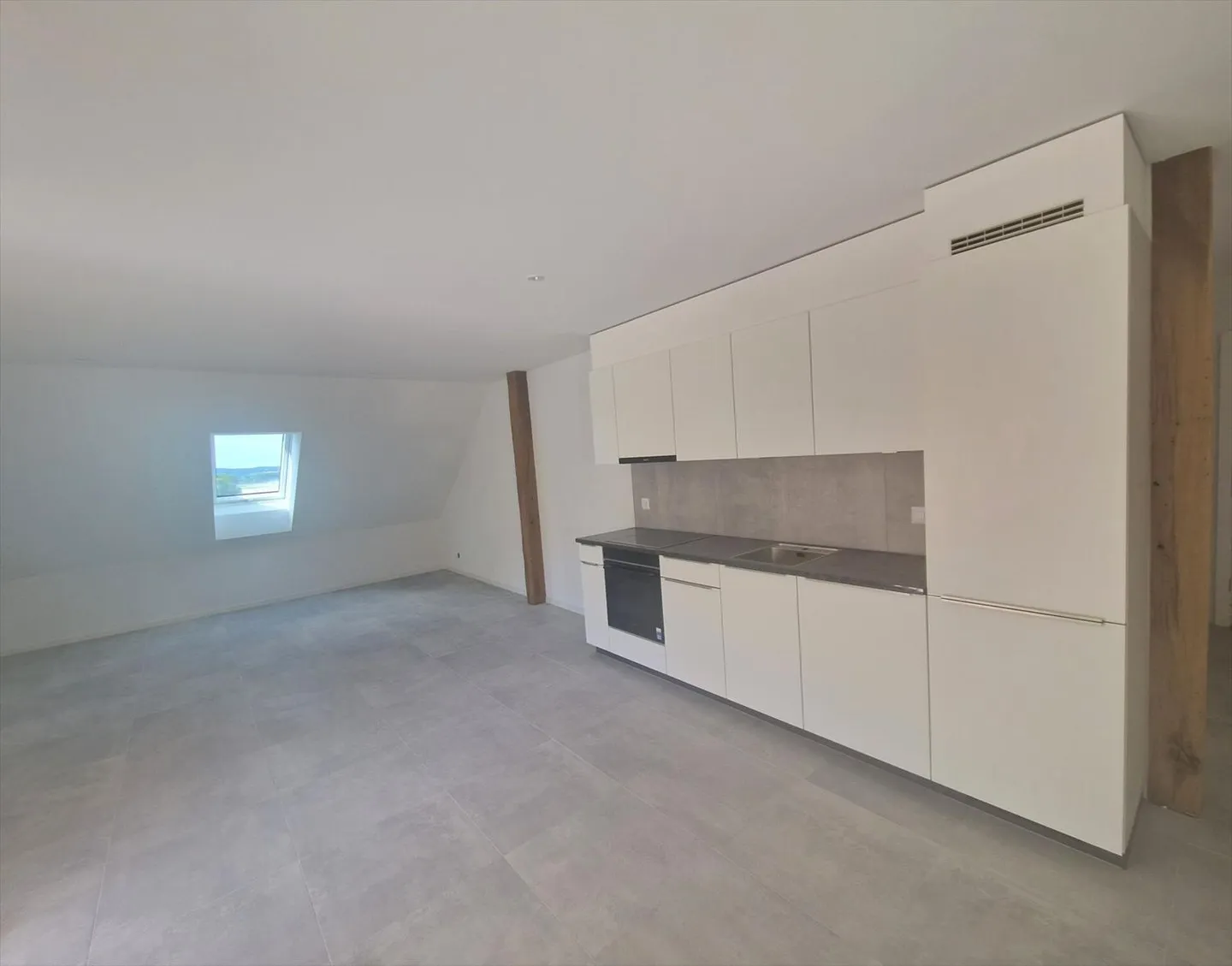 Last lot in new promotion of 9 apartments - Photo 1 of 2