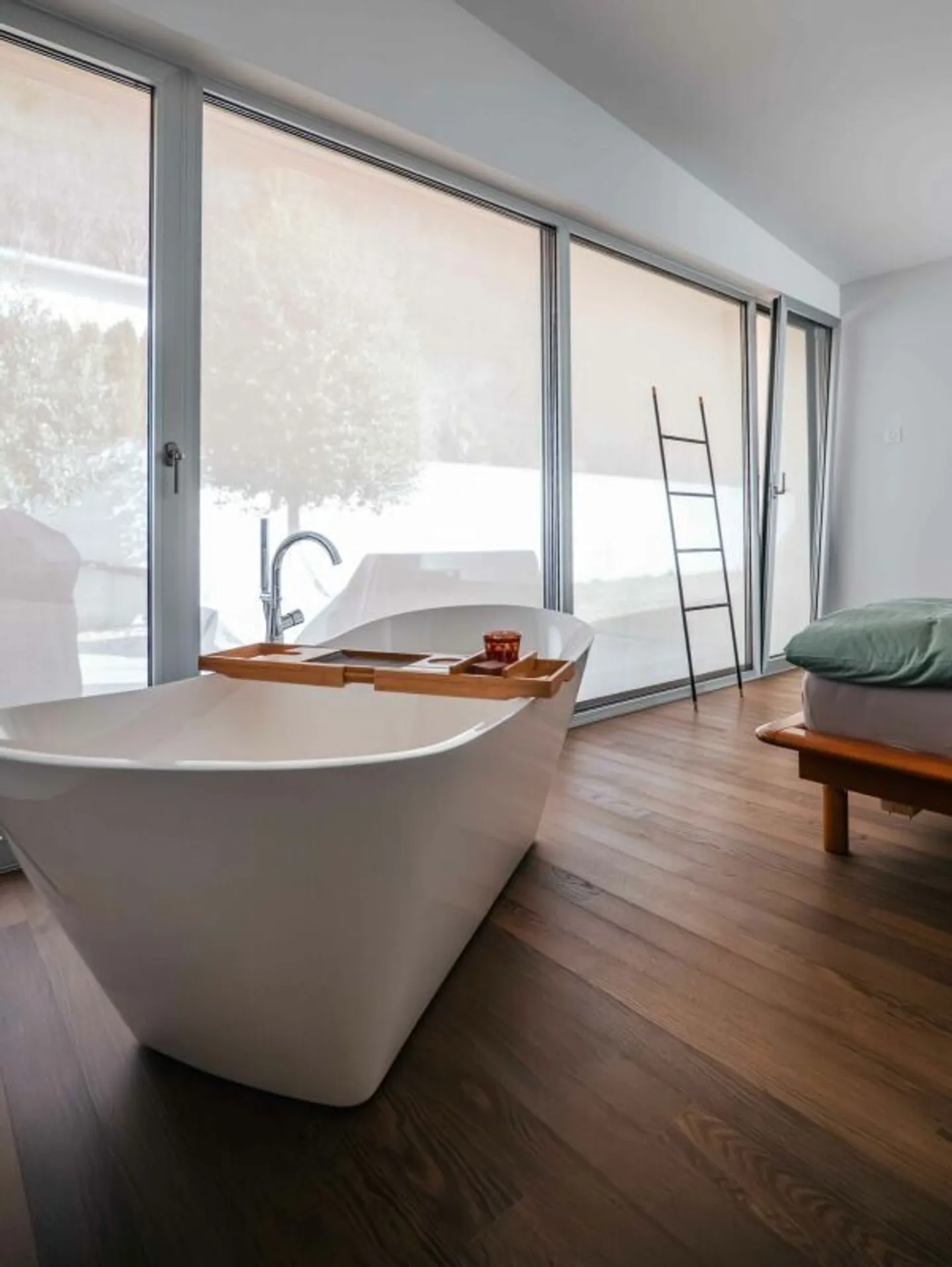 Villa moderne et spacieuse de 5,5 pièces dans un emplacement calme à Cresciano - Photo 31 sur 40