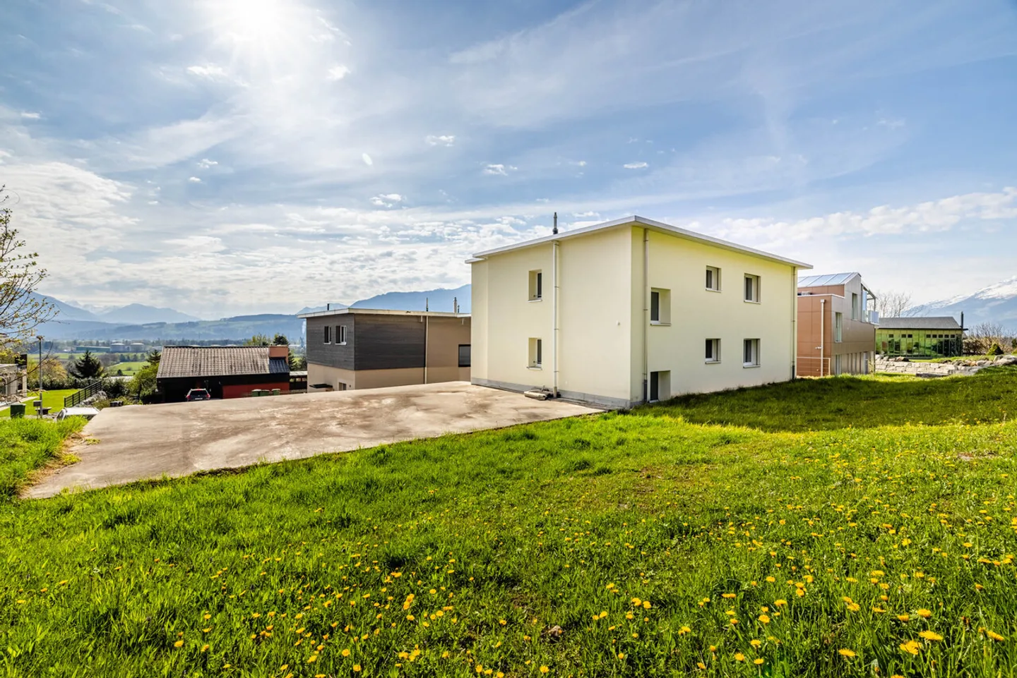 Vivere e lavorare insieme - Proprietà moderna con opzioni flessibili - Foto 7 di 8