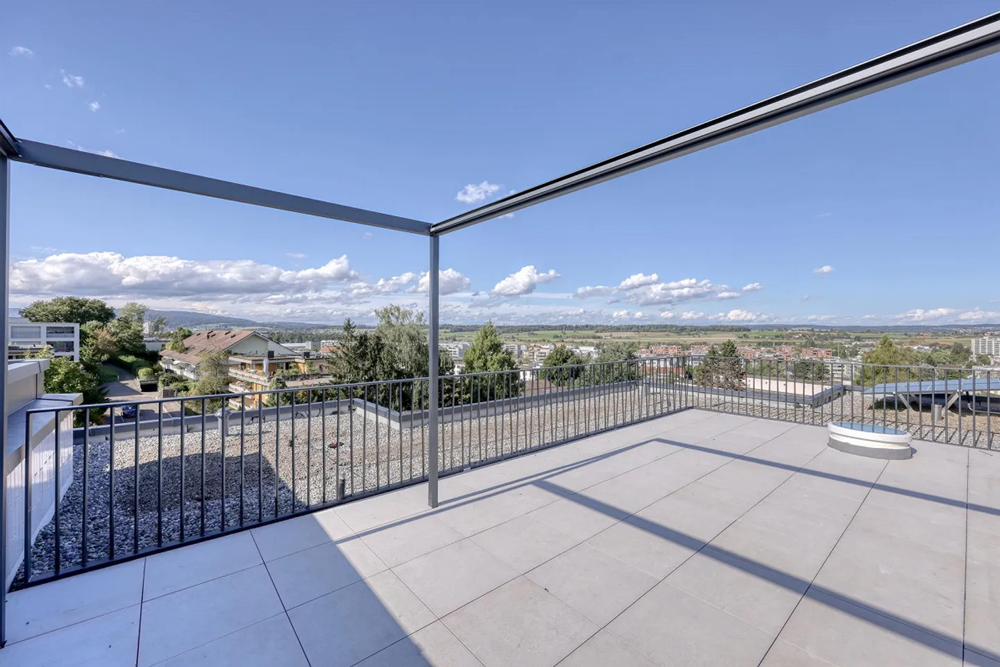 Holderbachweg - A Retreat on the Outskirts of Zurich - Photo 3 of 11