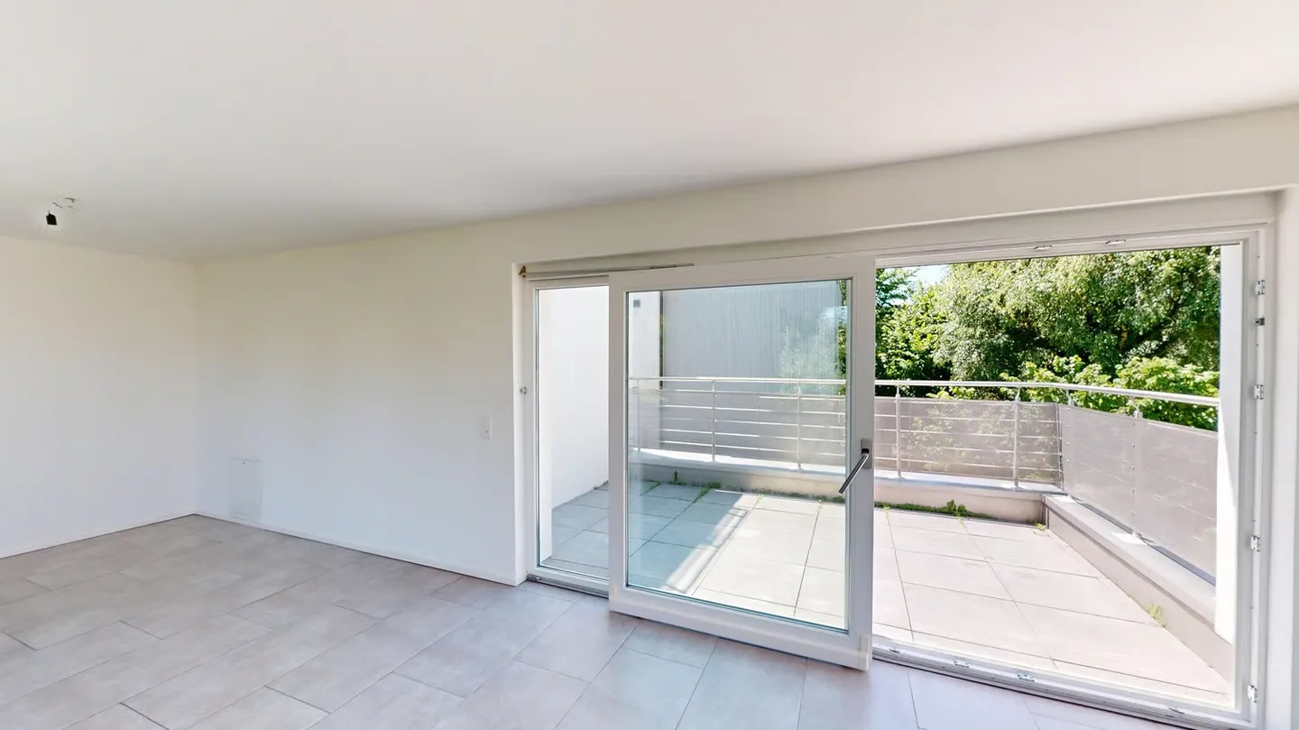 Incantevole appartamento di 4.5 locali in un edificio storico a Kreuzlingen – appena ristrutturato e subito disponibile - Foto 2 di 17