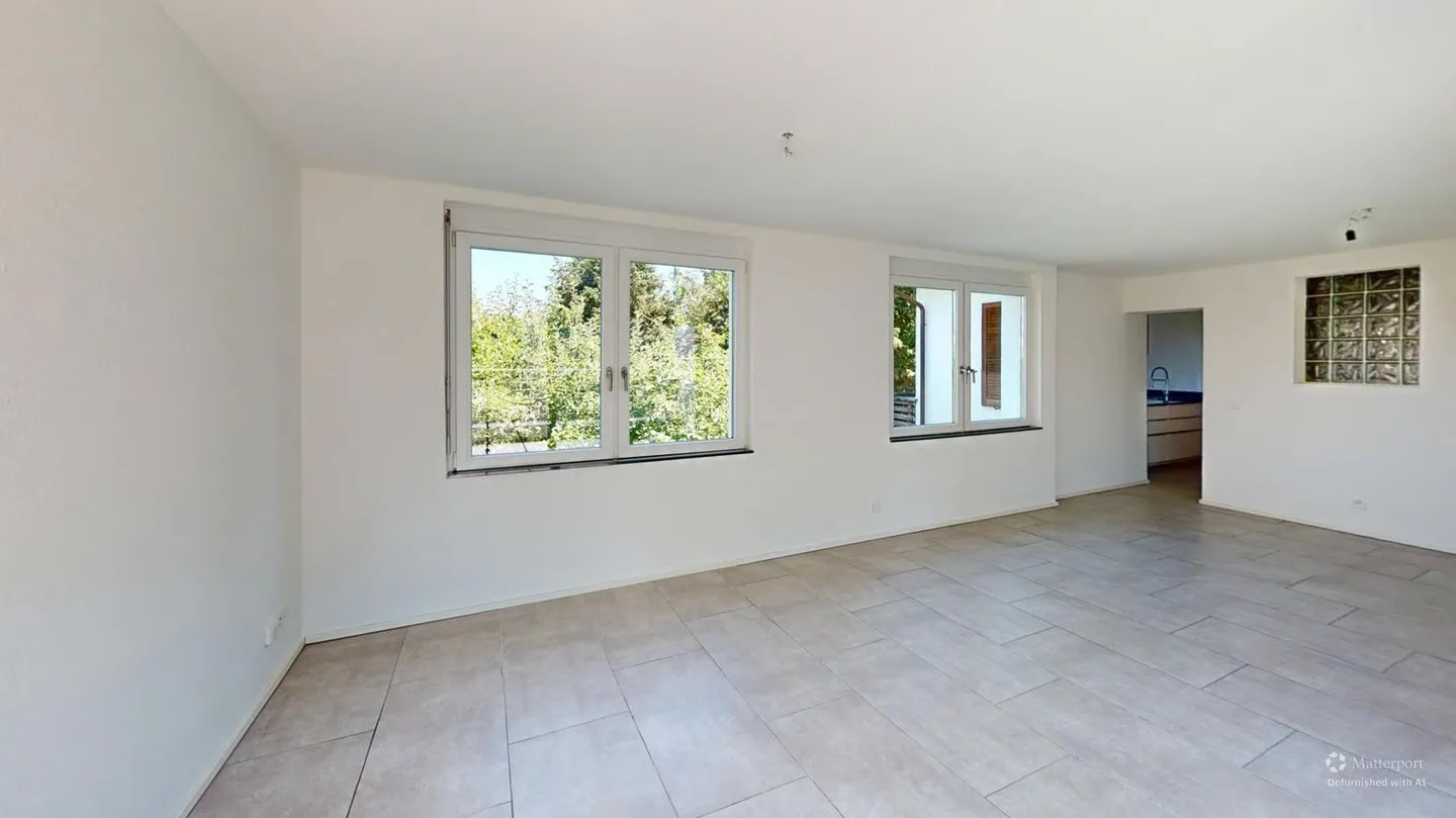 Incantevole appartamento di 4.5 locali in un edificio storico a Kreuzlingen – appena ristrutturato e subito disponibile - Foto 6 di 17