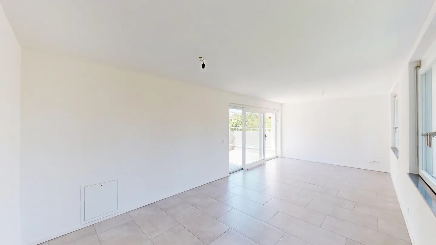 Incantevole appartamento di 4.5 locali in un edificio storico a Kreuzlingen – appena ristrutturato e subito disponibile - Foto 7 di 17