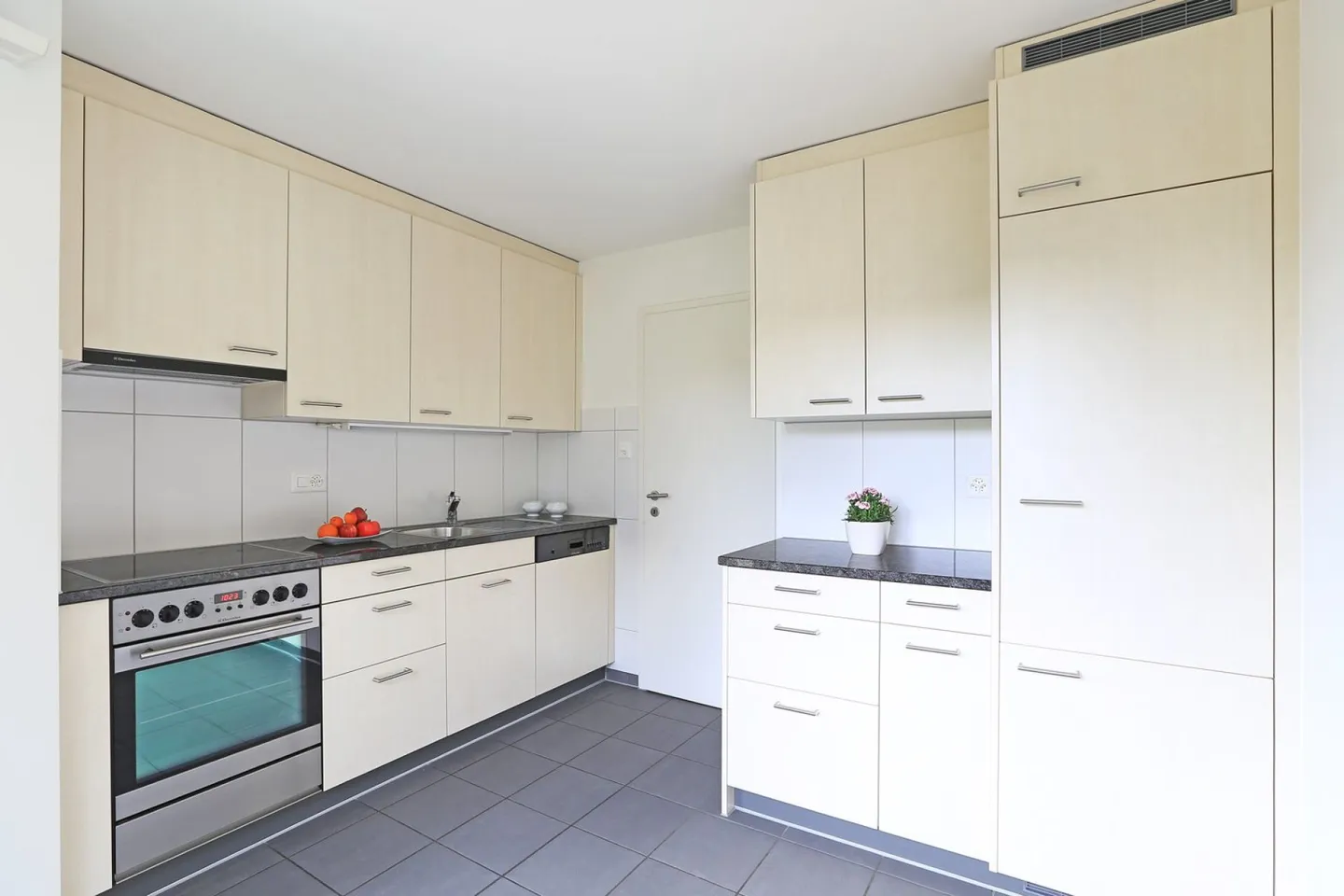 4.5-Zimmer Maisonettewohnung im Dachgeschoss - Foto 2 von 10