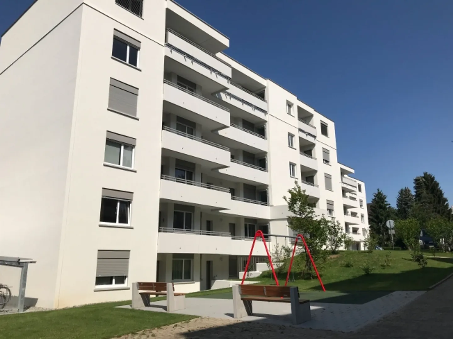 Mischgenutztes Gebäude mieten - Foto 1 von 1