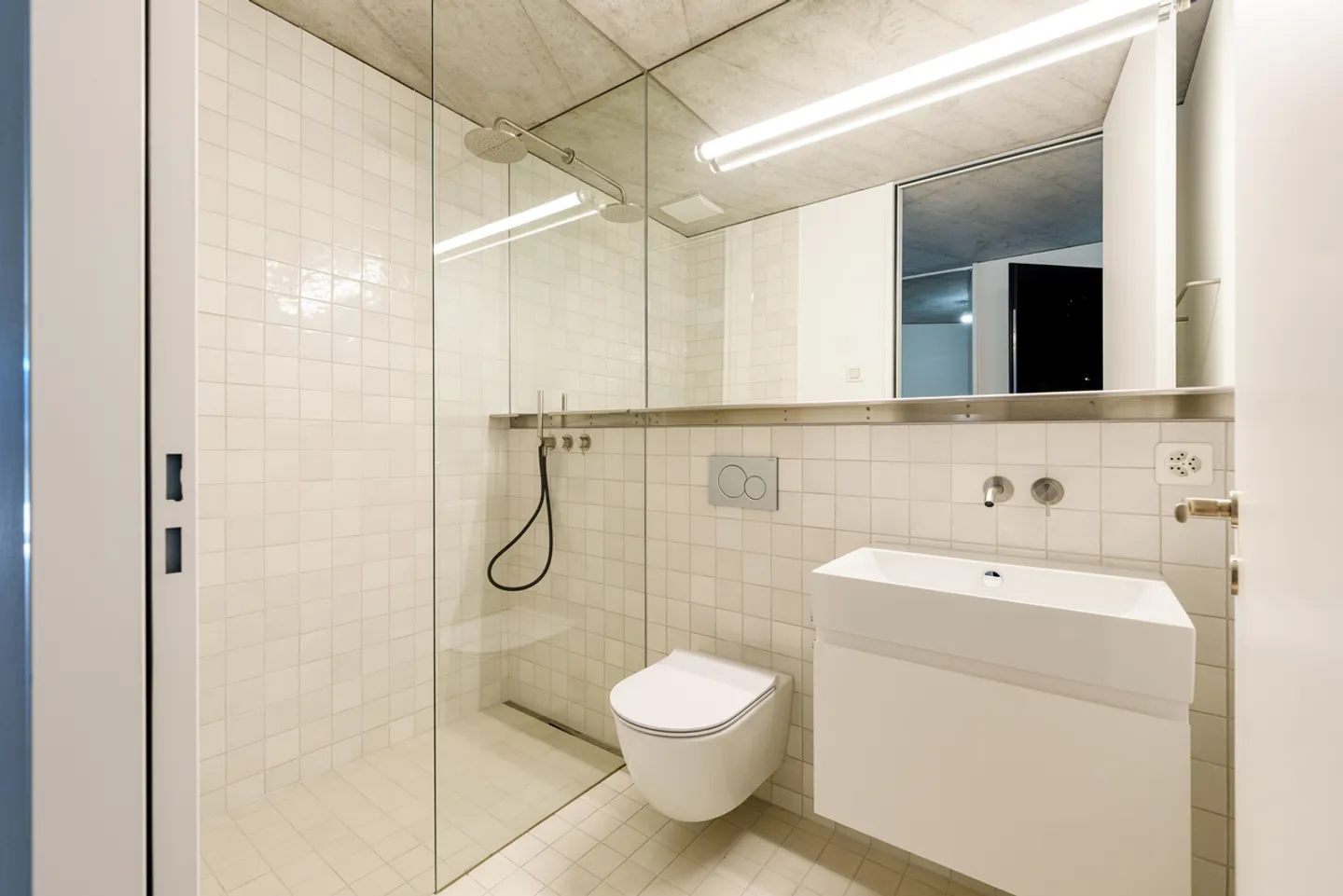 Spazio abitativo eccezionale in architettura contemporanea - Foto 1 di 13