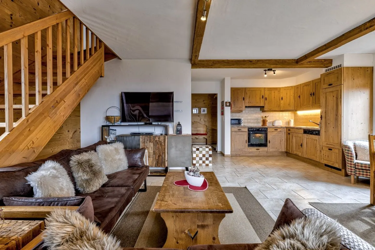 3-Room Chalet for Sale - Photo 2 of 13