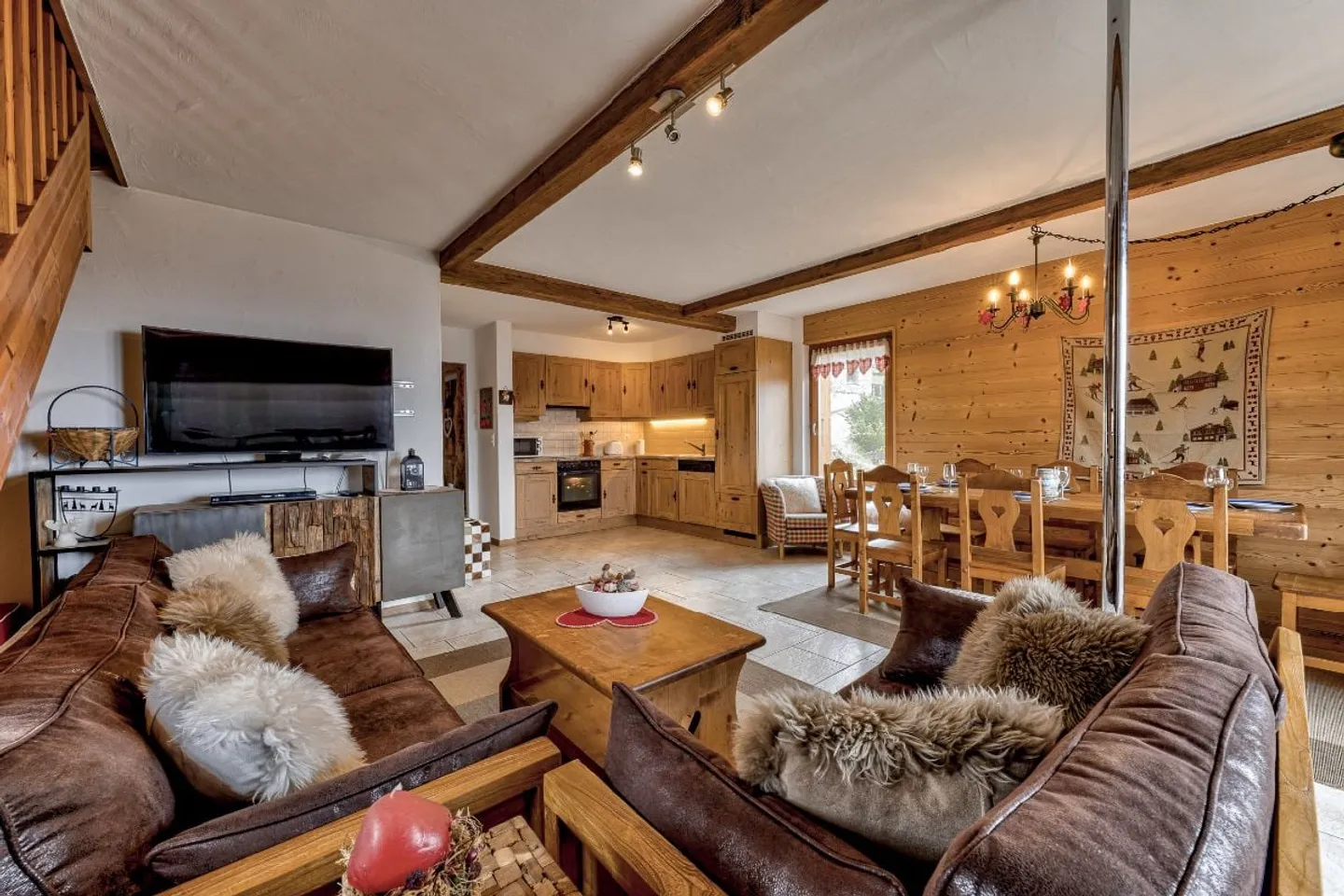 3-Room Chalet for Sale - Photo 3 of 13