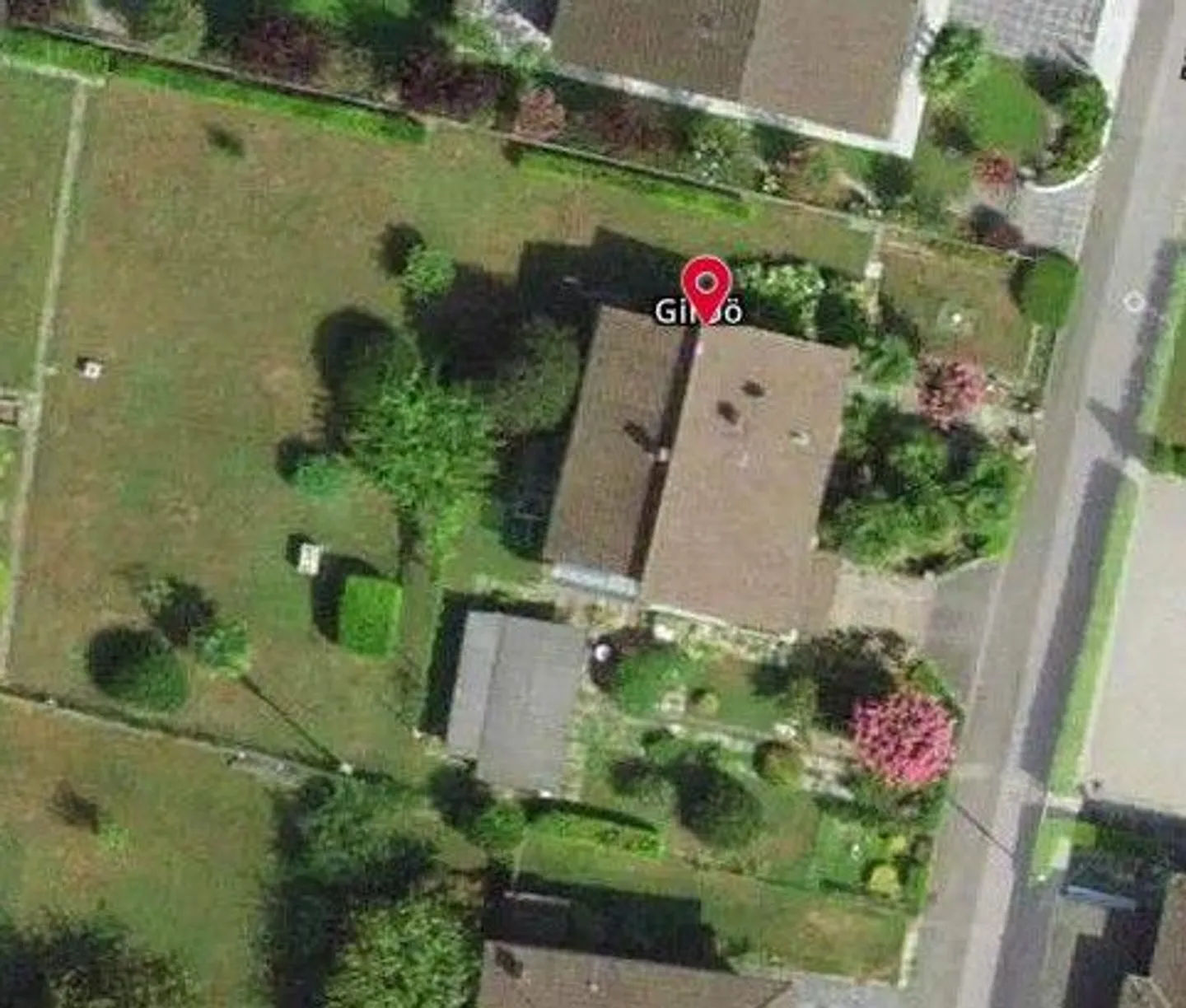 *Haus* - Foto 1 von 13