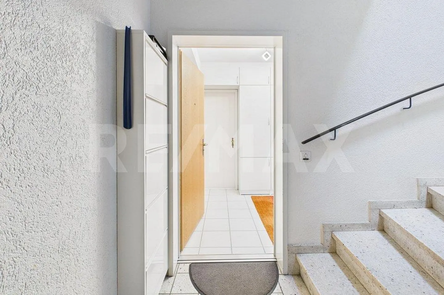 Appartement 3½ pièces avec EHP, proche de la ville, charmant et bien entretenu - Photo 4 sur 13