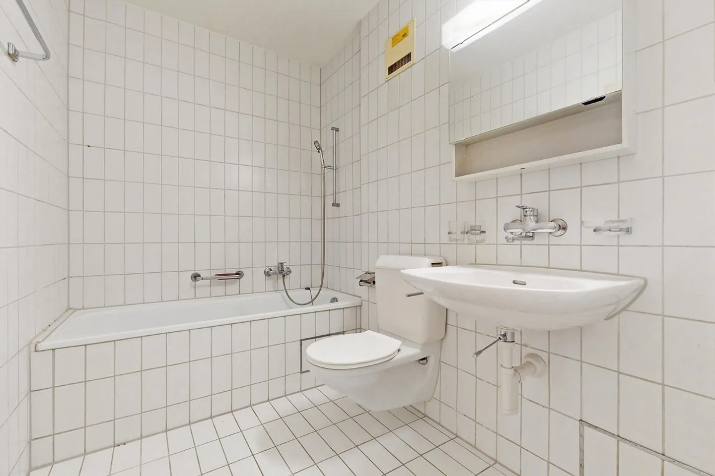 Ampio appartamento 4.5 locali - Foto 4 di 4