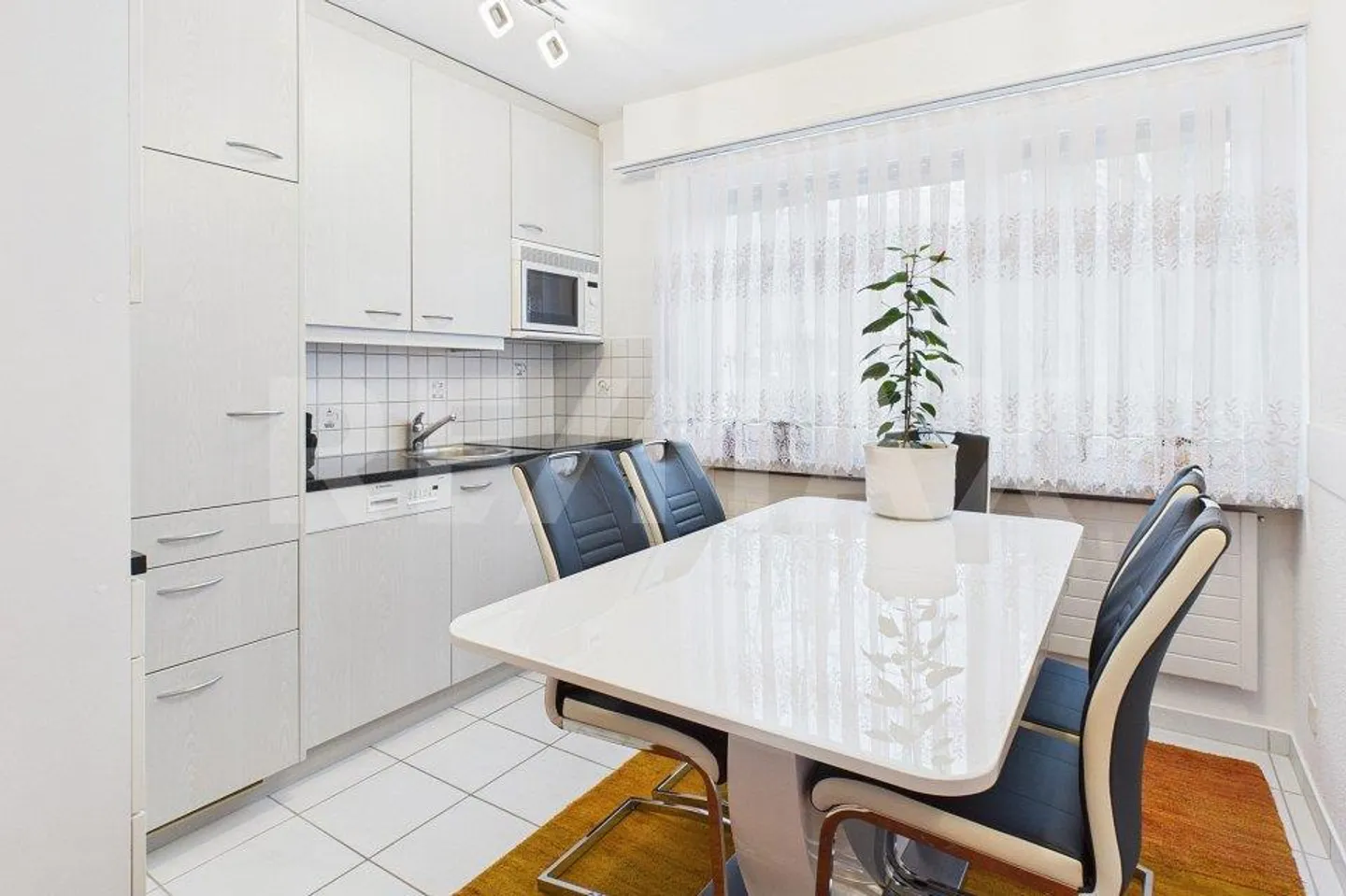 Appartement 3½ pièces avec EHP, proche de la ville, charmant et bien entretenu - Photo 9 sur 13