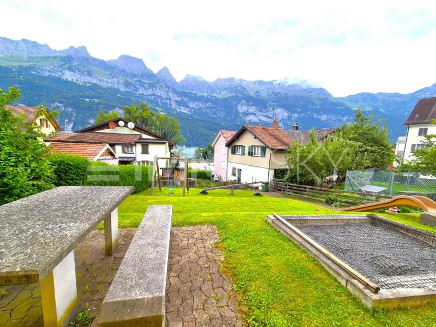 Entre lac et silence - Vivre là où d'autres passent leurs vacances - Photo 4 sur 10