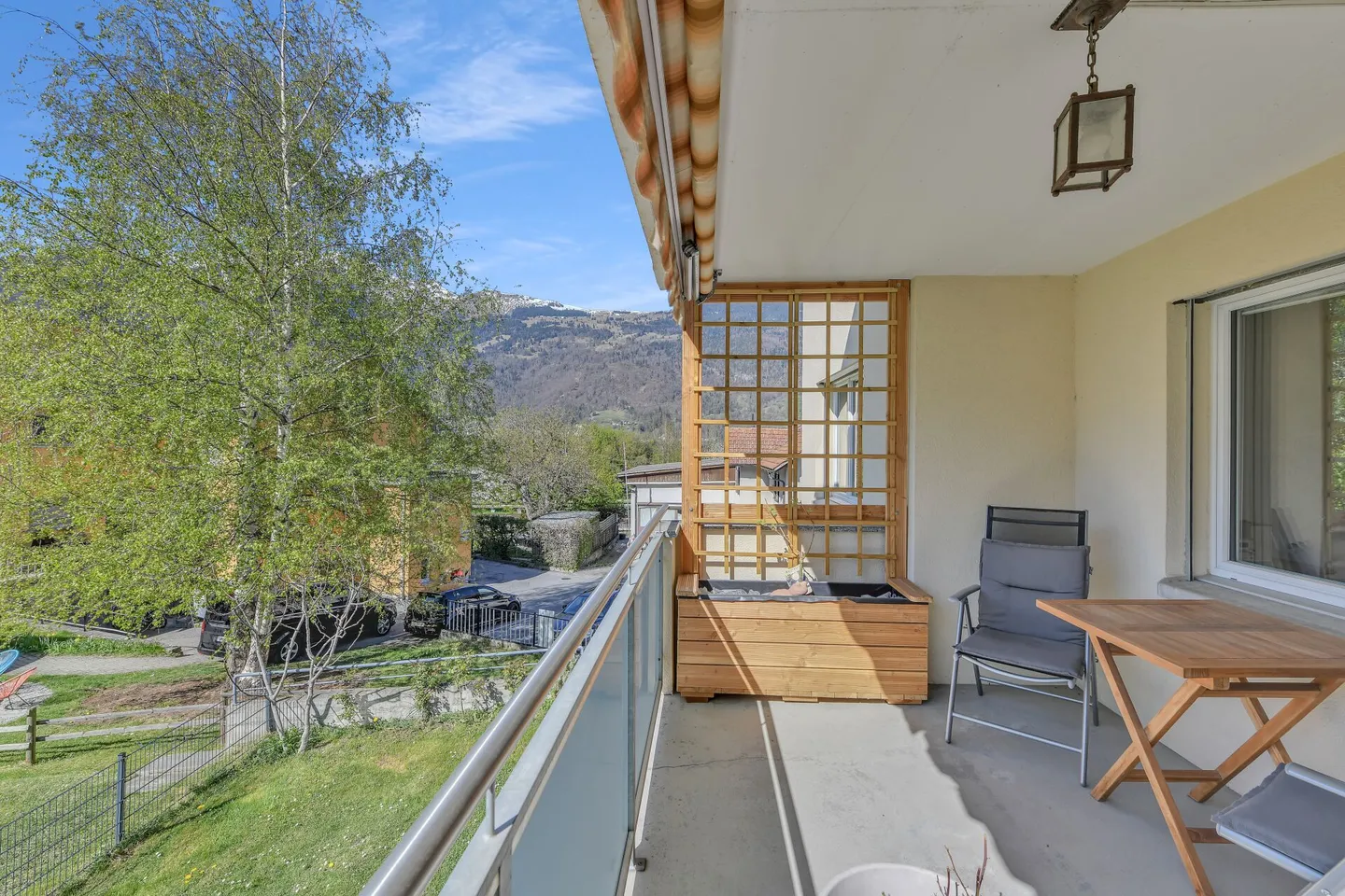 Space for life's dreams: Charming 4.5-room apartment with balcony - Photo 12 of 15