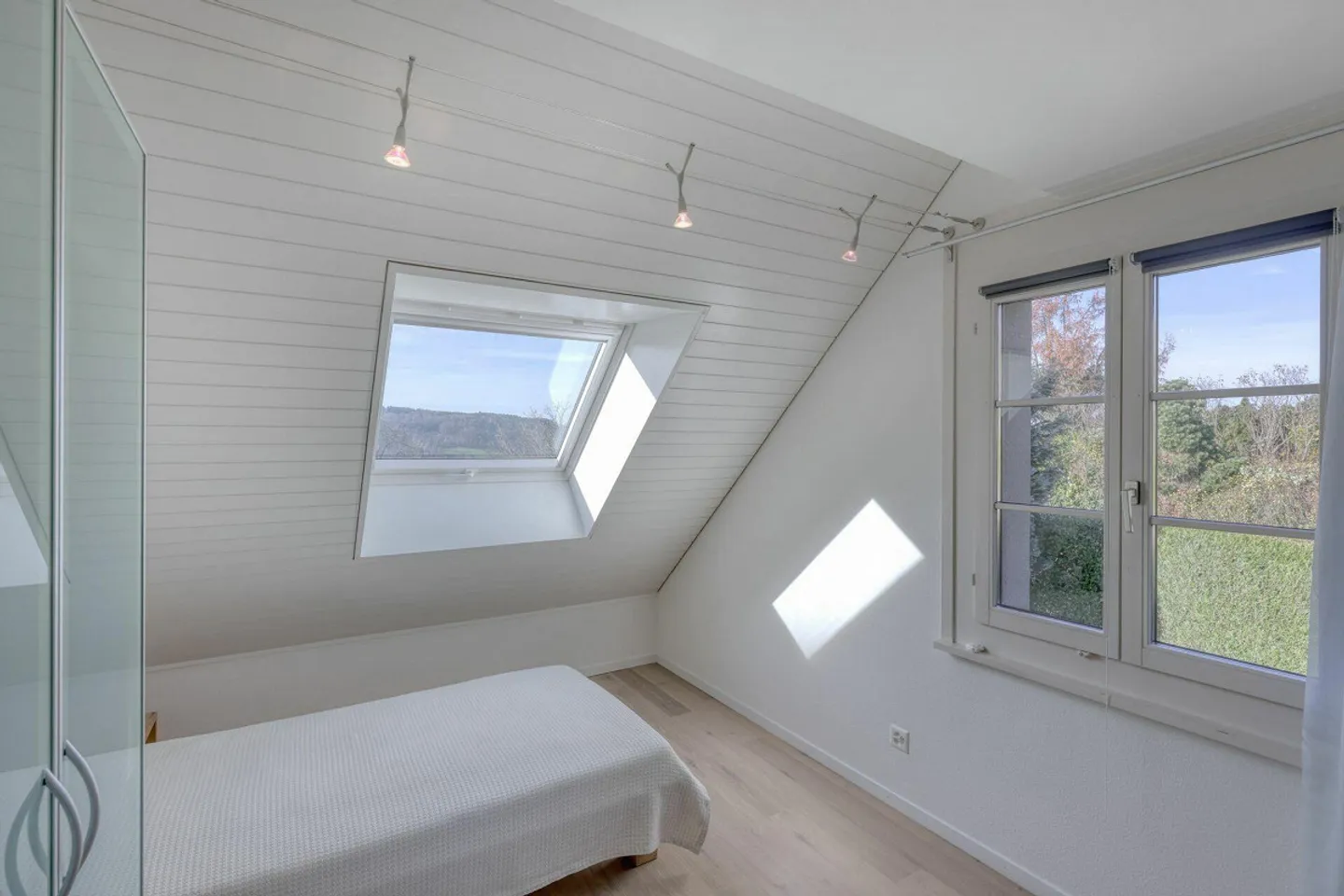 Casa bifamiliare affascinante - Foto 9 di 10