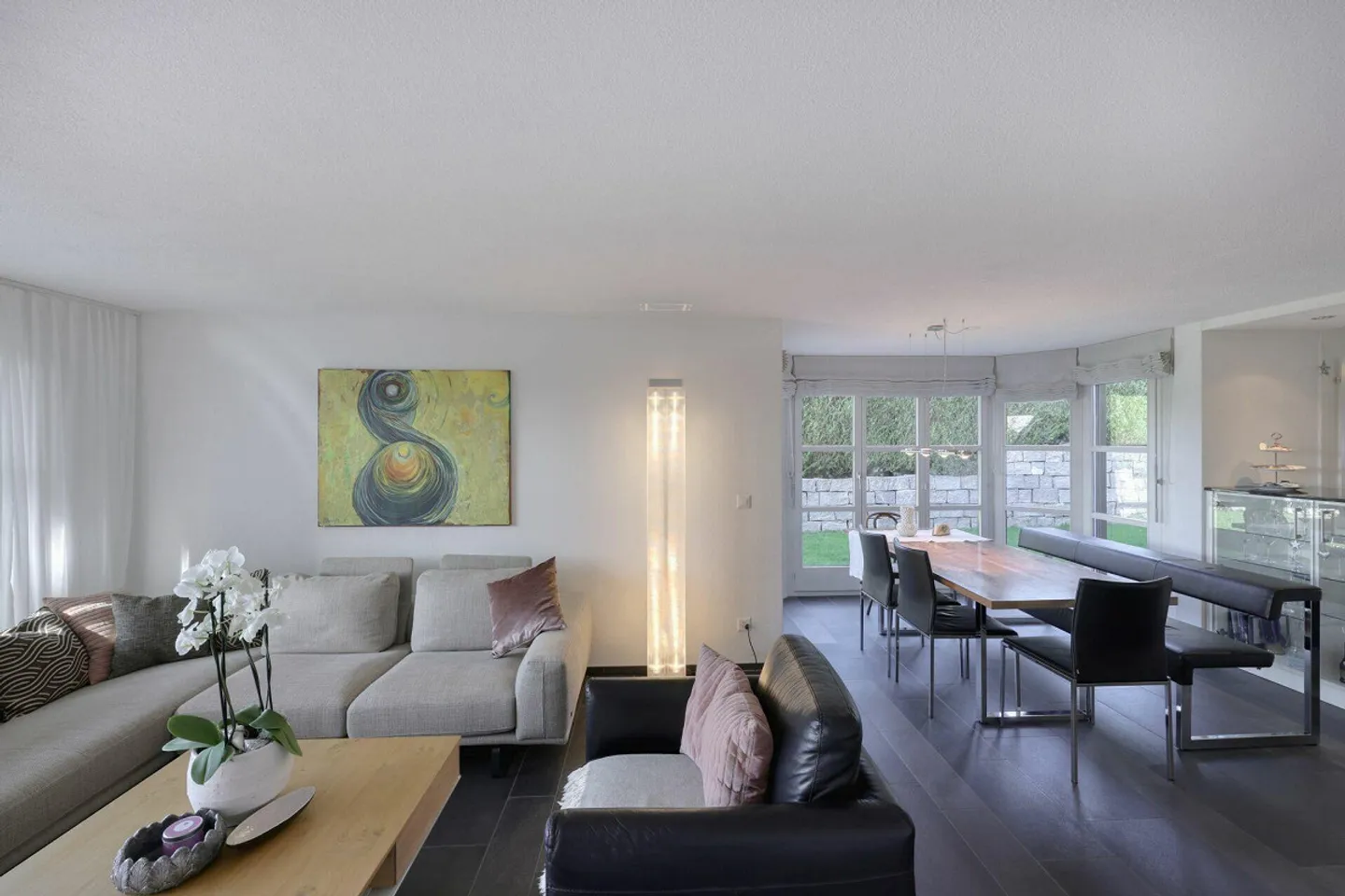 Casa bifamiliare affascinante - Foto 3 di 10