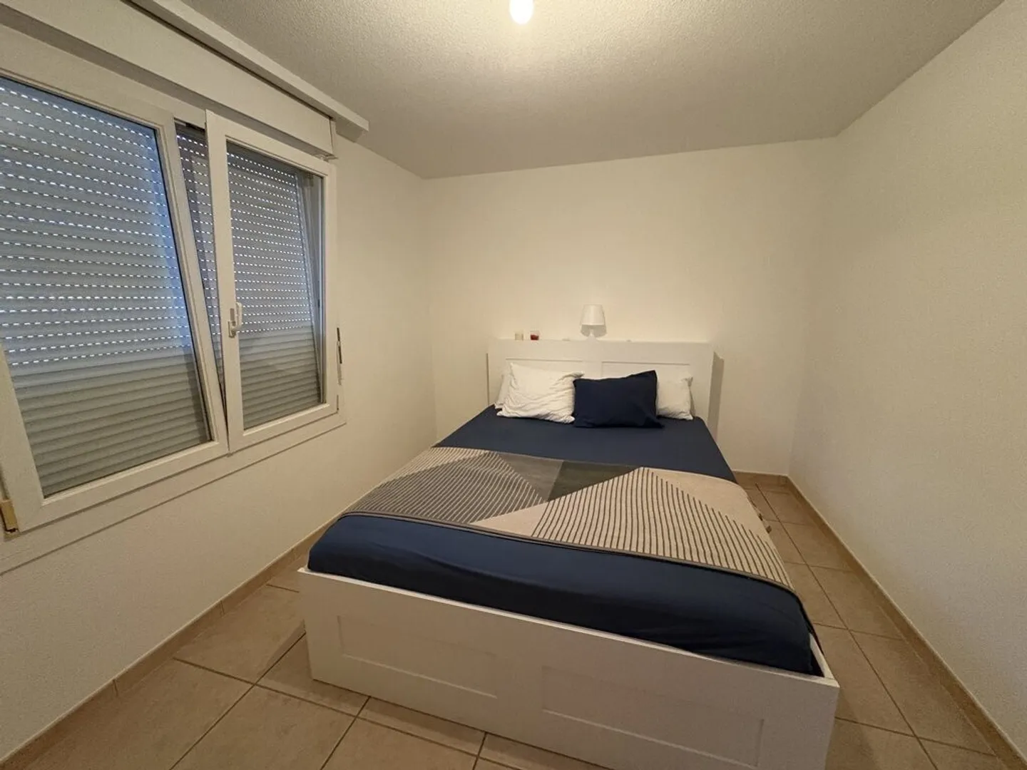 Charmant appartement 2.5 pièces - Photo 3 sur 5