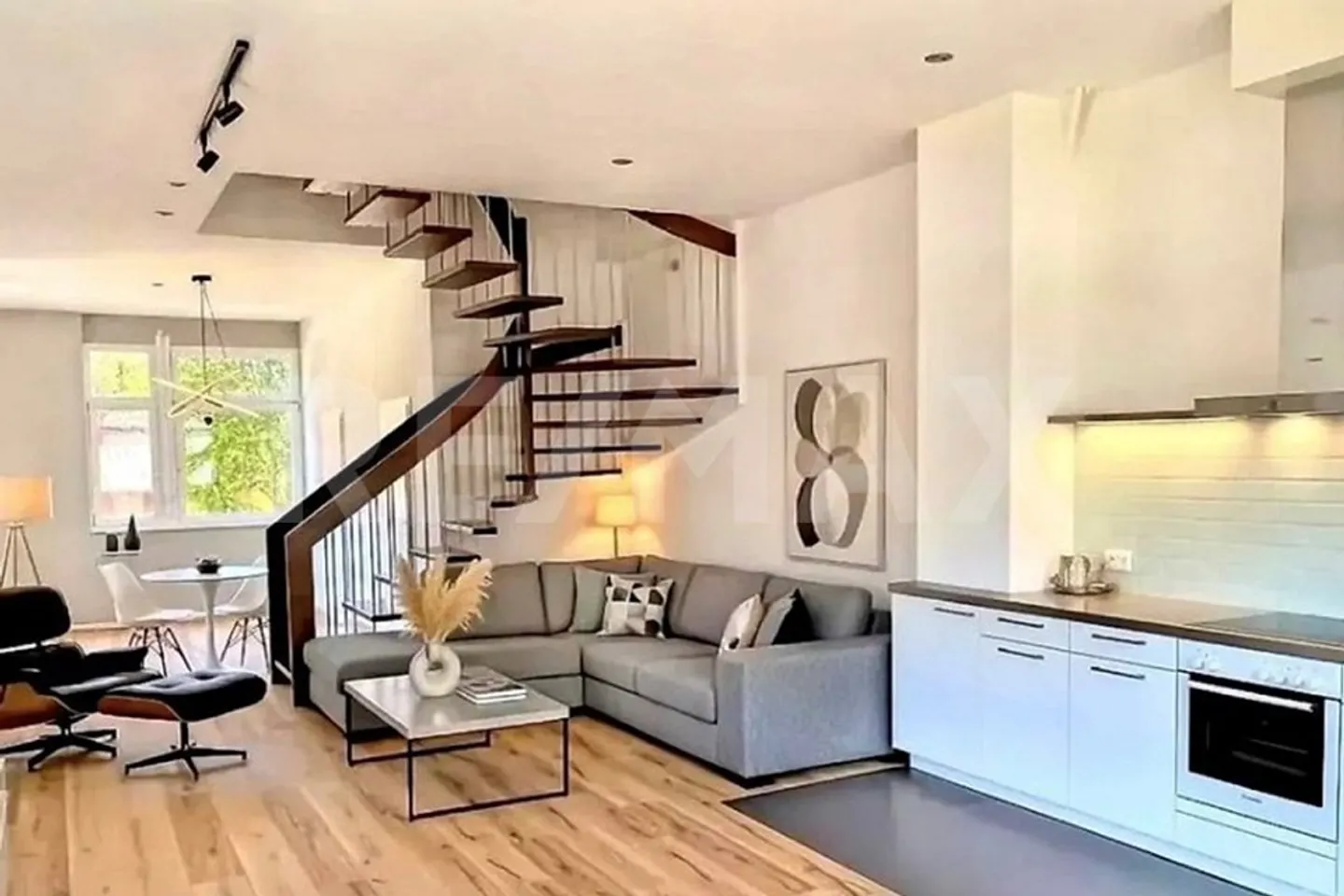 Charming Condo in Morges - Photo 1 of 4