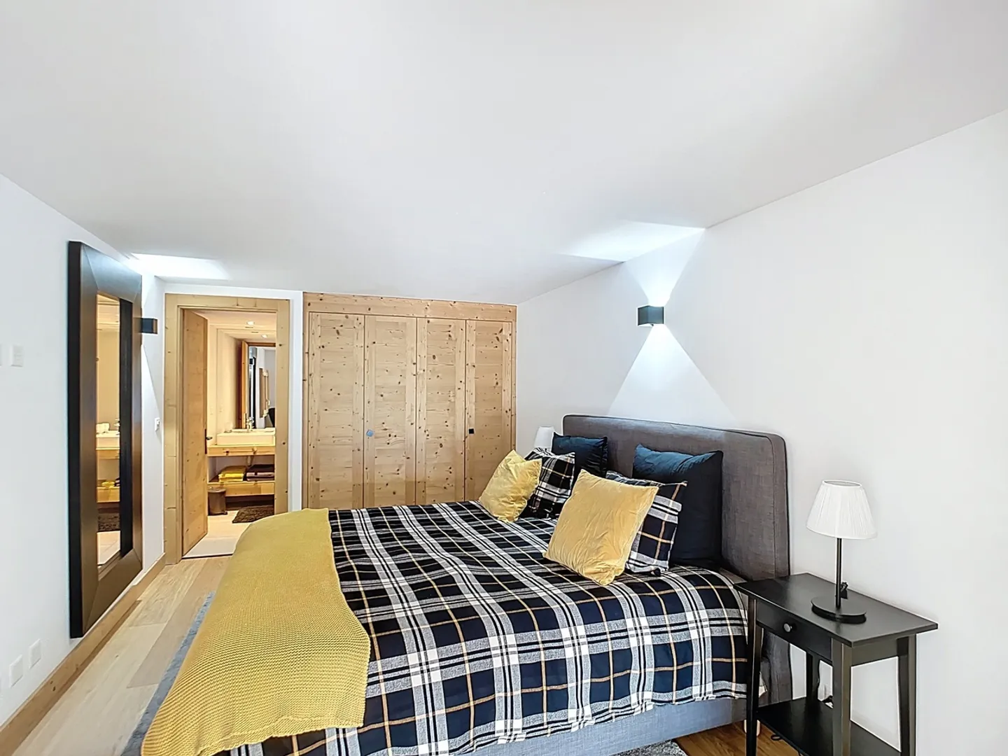 Appartement Éblouissant avec Vue sur Montagne - Photo 4 sur 17