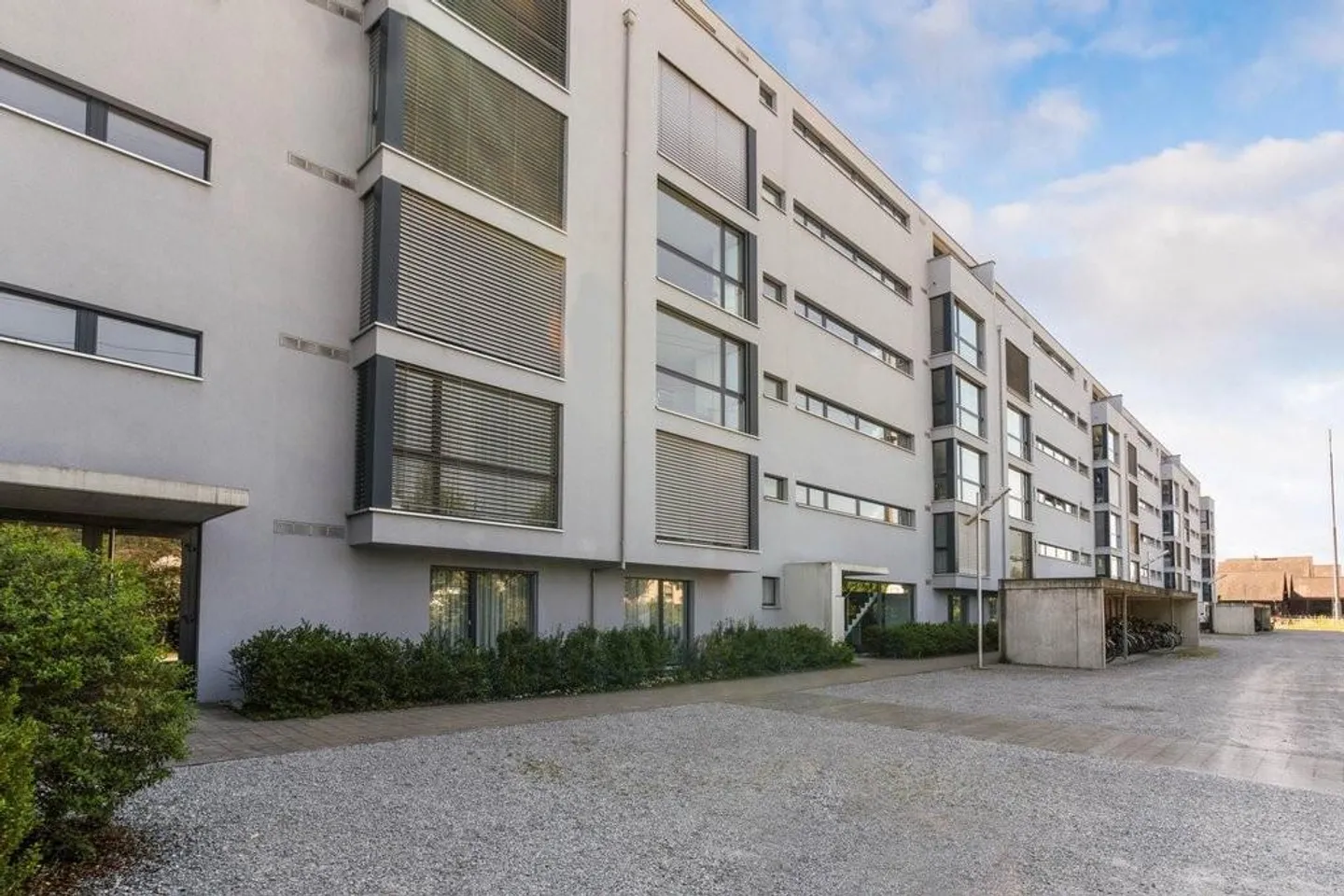 Penthouse for rent - Photo 1 of 11