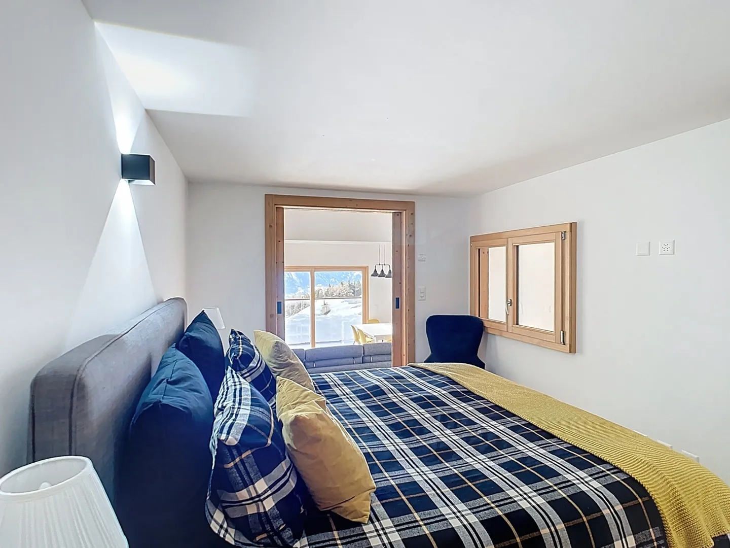 Appartement Éblouissant avec Vue sur Montagne - Photo 5 sur 17