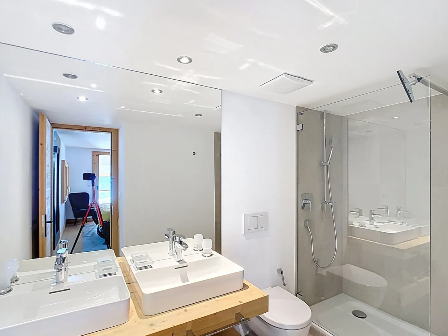 Appartement Éblouissant avec Vue sur Montagne - Photo 6 sur 17