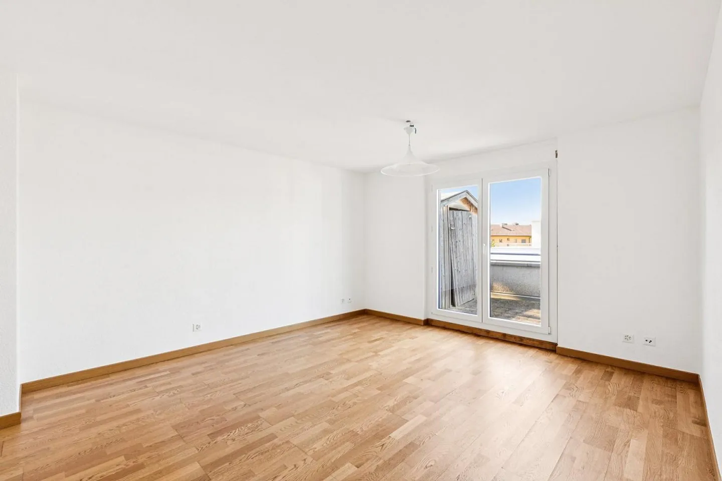 Magnifico appartamento di 5,5 stanze con grande terrazza e vista libera a Bienne - Foto 1 di 10