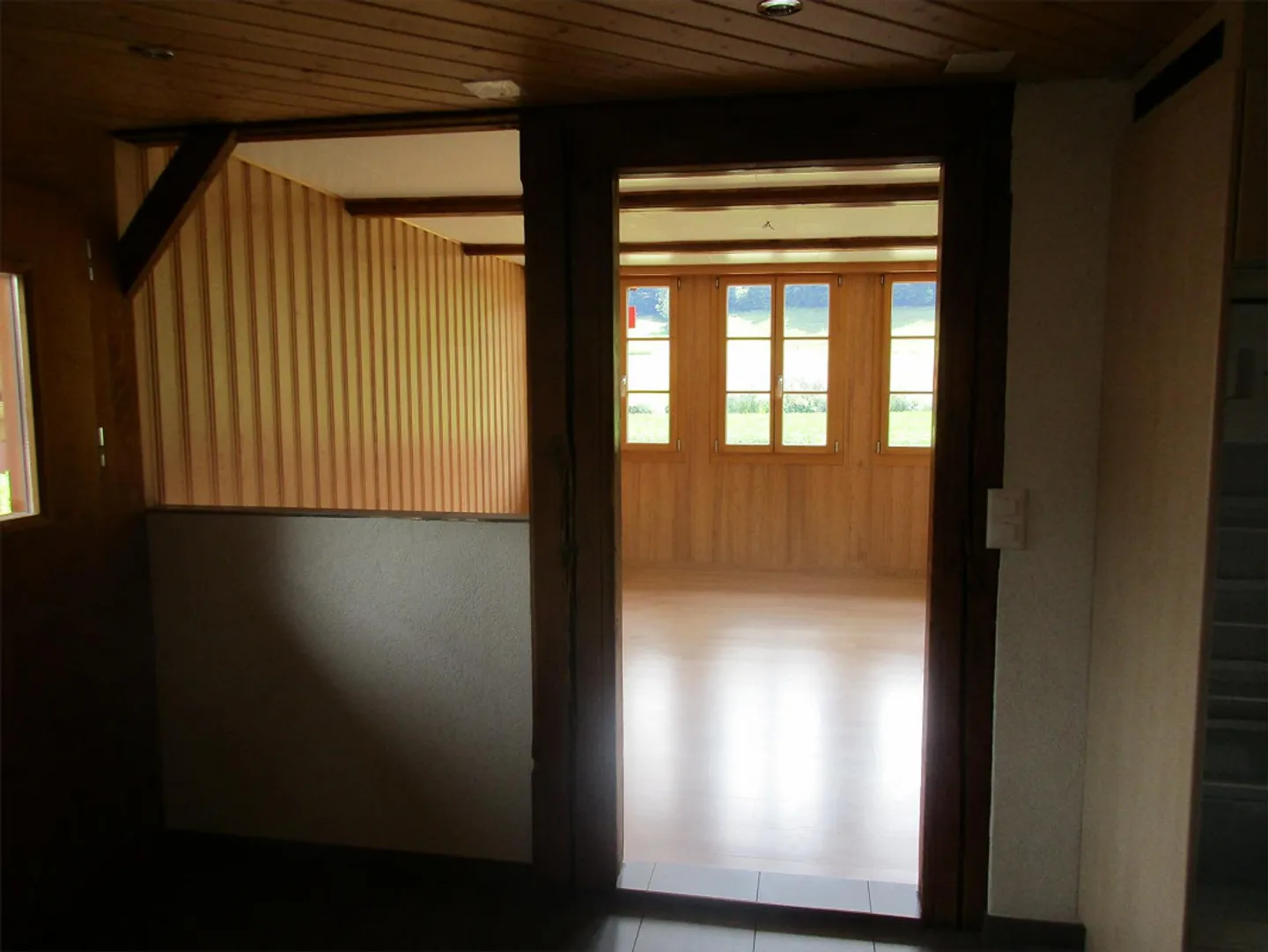 Cozy 3.5 Room Apartment for Rent - Photo 6 of 11