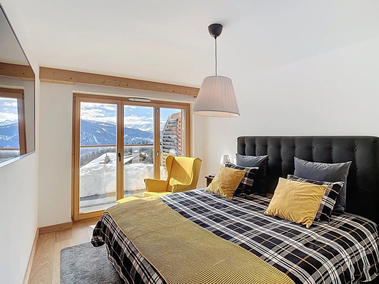Appartement Éblouissant avec Vue sur Montagne - Photo 11 sur 17