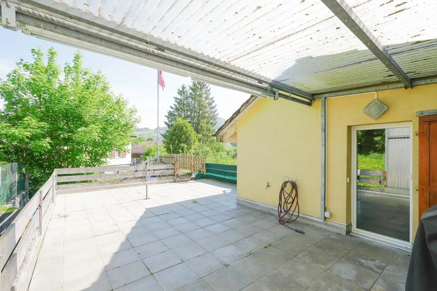 Hüsli nel Villaggio - 3 Camere e Tutto Ciò di Cui Hai Bisogno - Foto 11 di 13