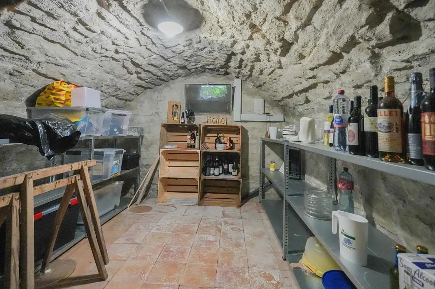 Hüsli nel Villaggio - 3 Camere e Tutto Ciò di Cui Hai Bisogno - Foto 7 di 13
