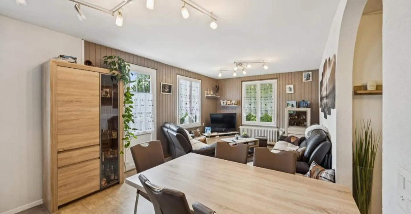 Charming house composed of 2 apartments in a green setting - Photo 4 of 11