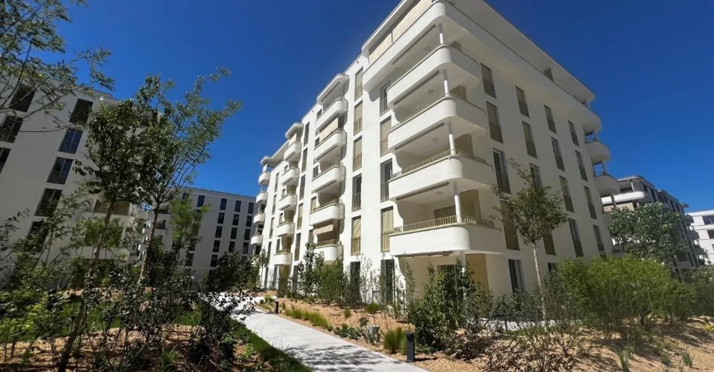 Appartement moderne dans écoquartier - Photo 2 sur 9