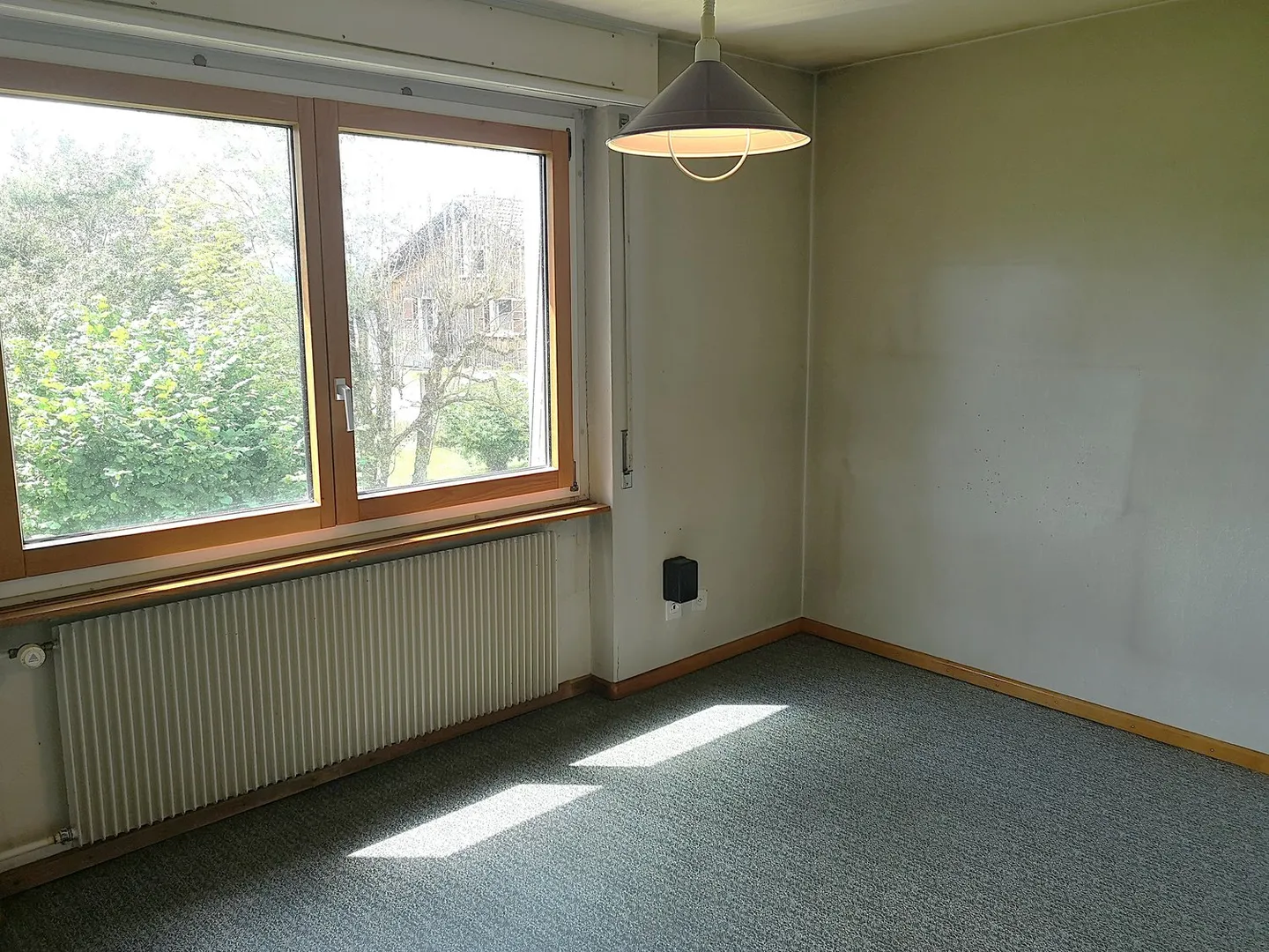 Zwei teilweise zu renovierende Häuser auf einem Grundstück von 3253m2, mit Garage/Werkstatt - Foto 11 von 45