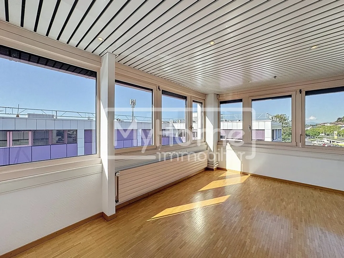 Spazio commerciale di 104 m2 in affitto - Foto 6 di 7