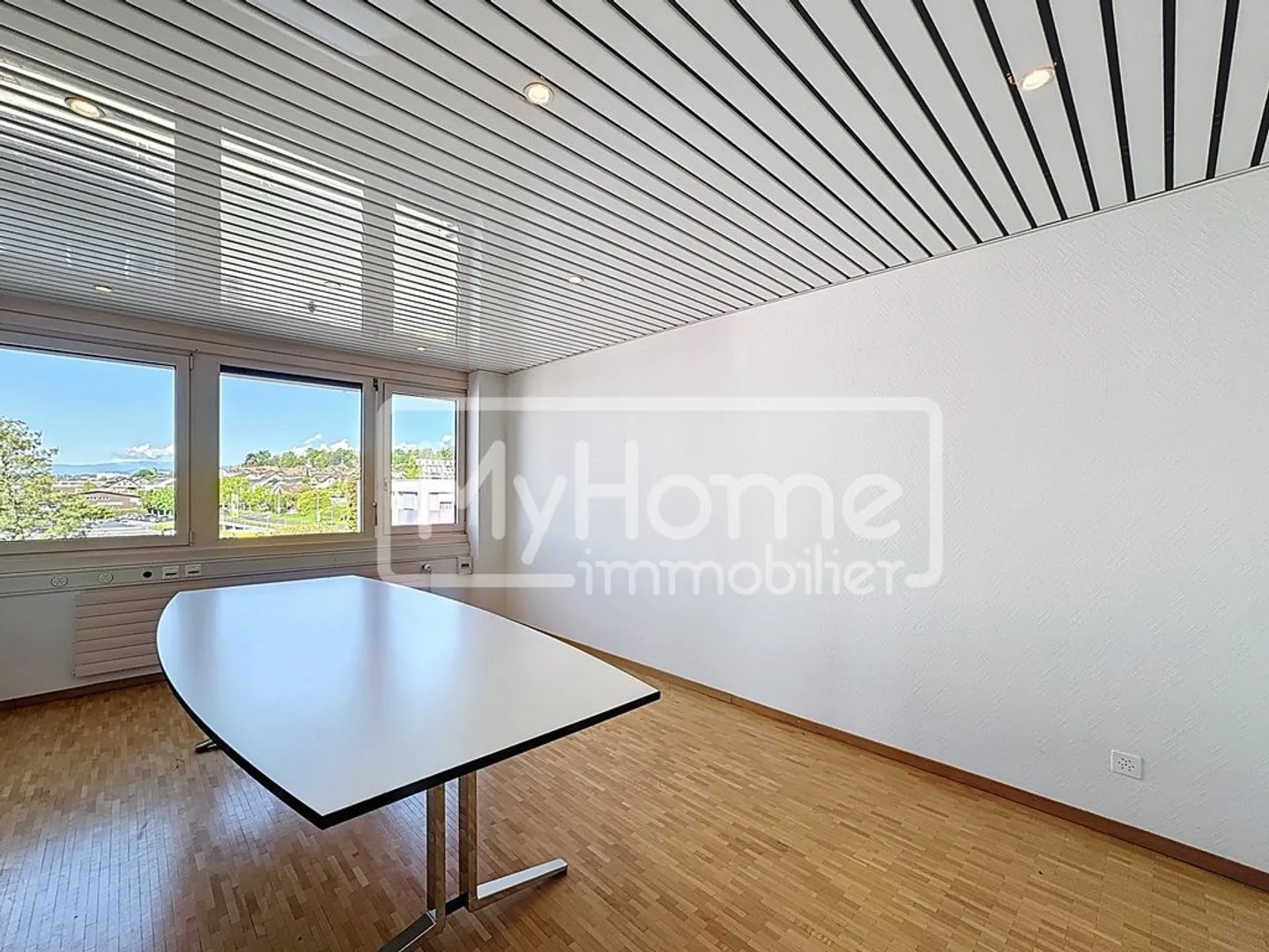 Spazio commerciale di 104 m2 in affitto - Foto 7 di 7