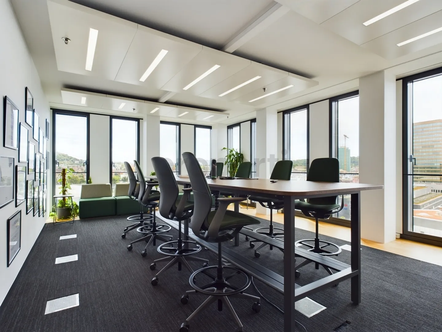 Ufficio moderno e luminoso a Oerlikon in posizione privilegiata - Foto 7 di 12