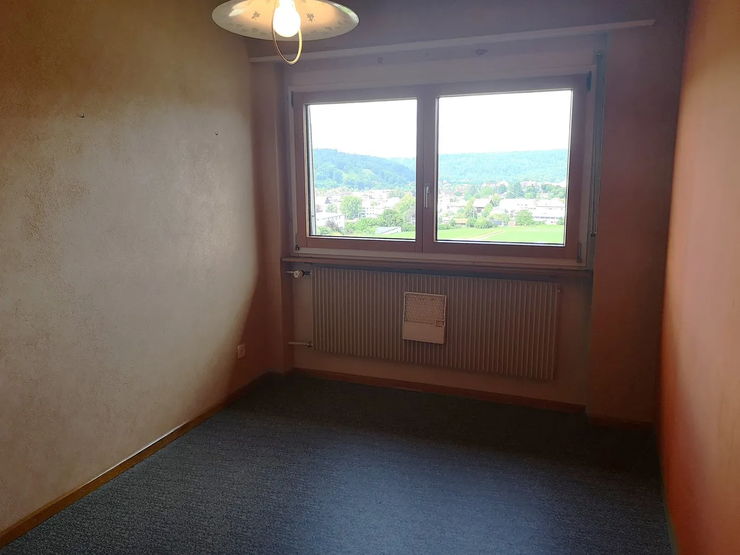 Zwei teilweise zu renovierende Häuser auf einem Grundstück von 3253m2, mit Garage/Werkstatt - Foto 21 von 45