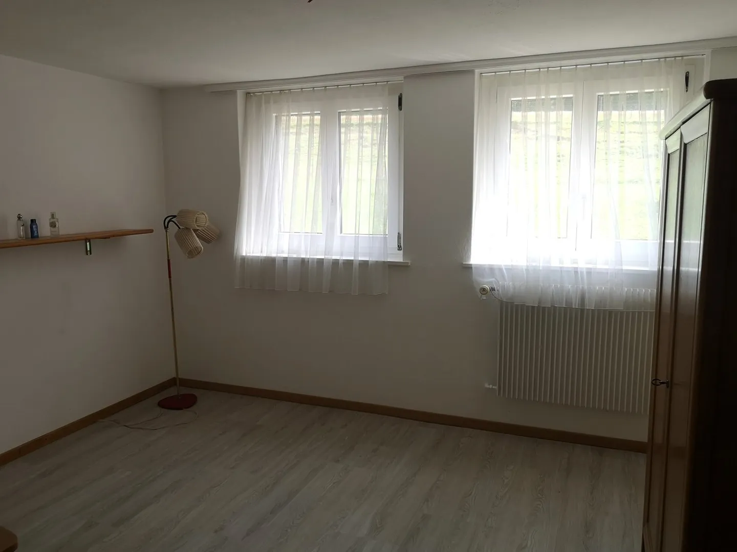 Zwei teilweise zu renovierende Häuser auf einem Grundstück von 3253m2, mit Garage/Werkstatt - Foto 28 von 45
