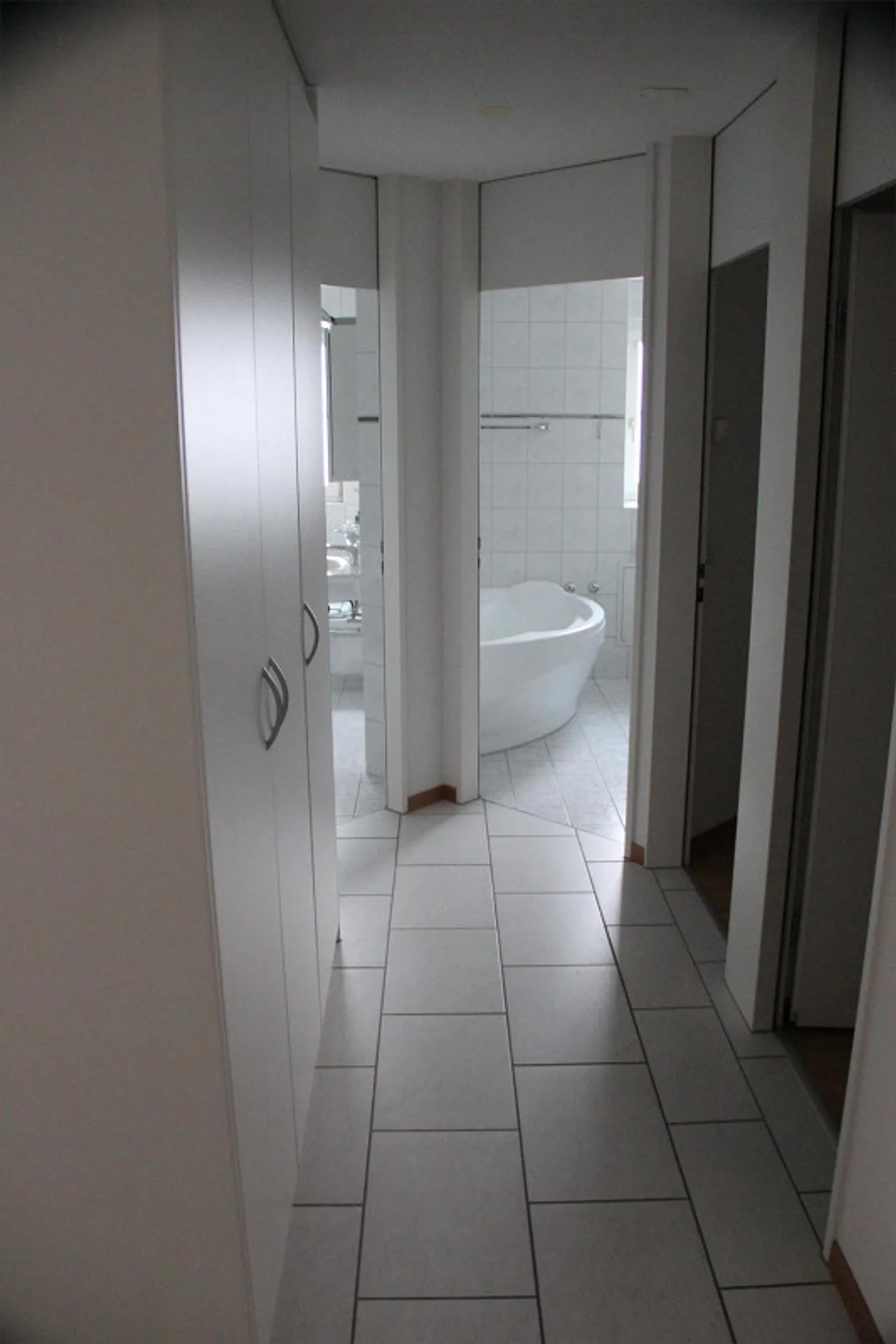 4 1/2 Room Condominium - Photo 2 of 9