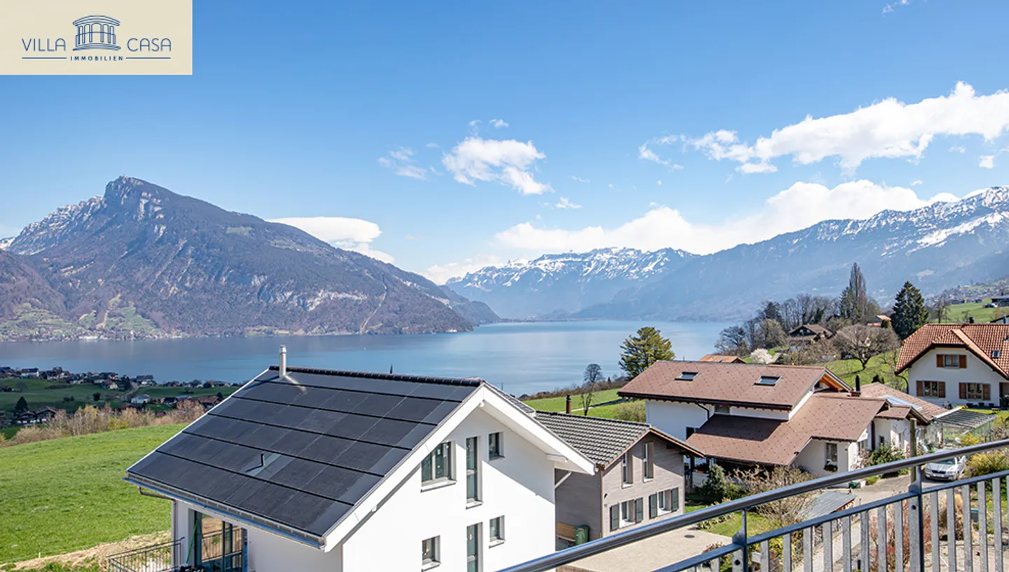 Appartement sous les combles 4½ pièces avec vue sur le lac à Spiez - Idéal pour le télétravail ! - Photo 1 sur 16