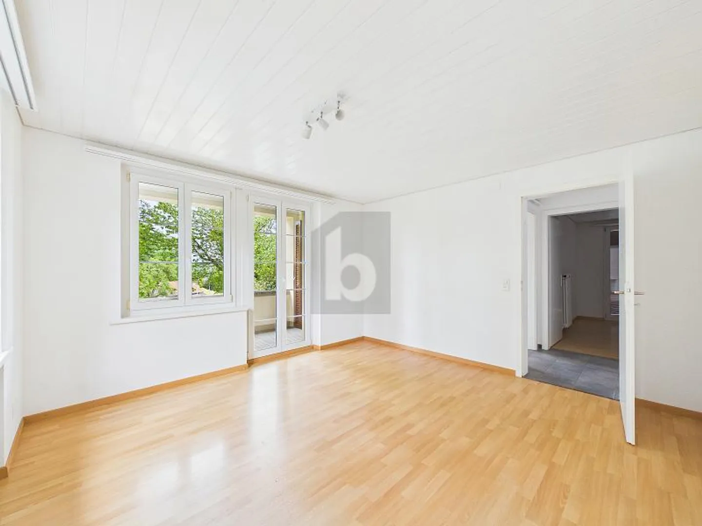Appartement à louer - Photo 2 sur 6