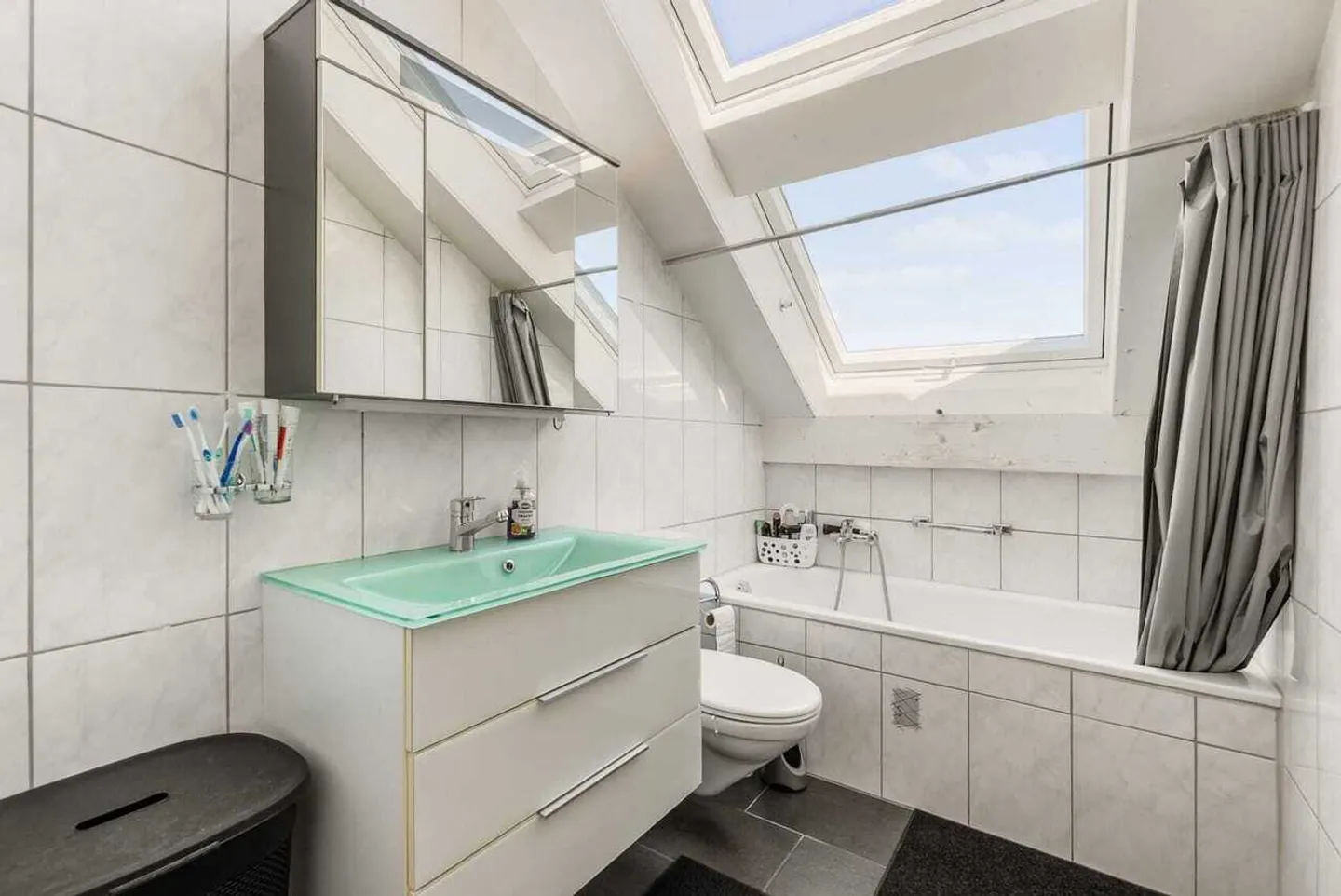 Appartement lumineux de 3,5 pièces avec vue sur la montagne à Pieterlen à vendre - Photo 7 sur 13